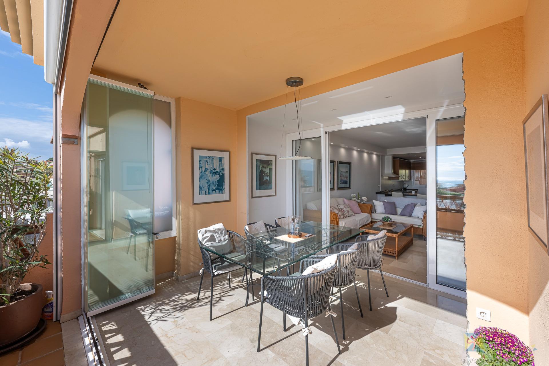 For sale of duplex in Mijas
