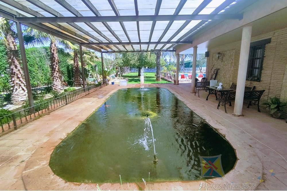 For sale of farmhouse in Antequera