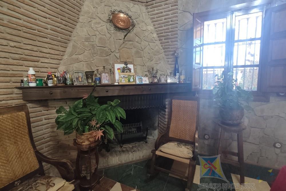 For sale of farmhouse in Antequera