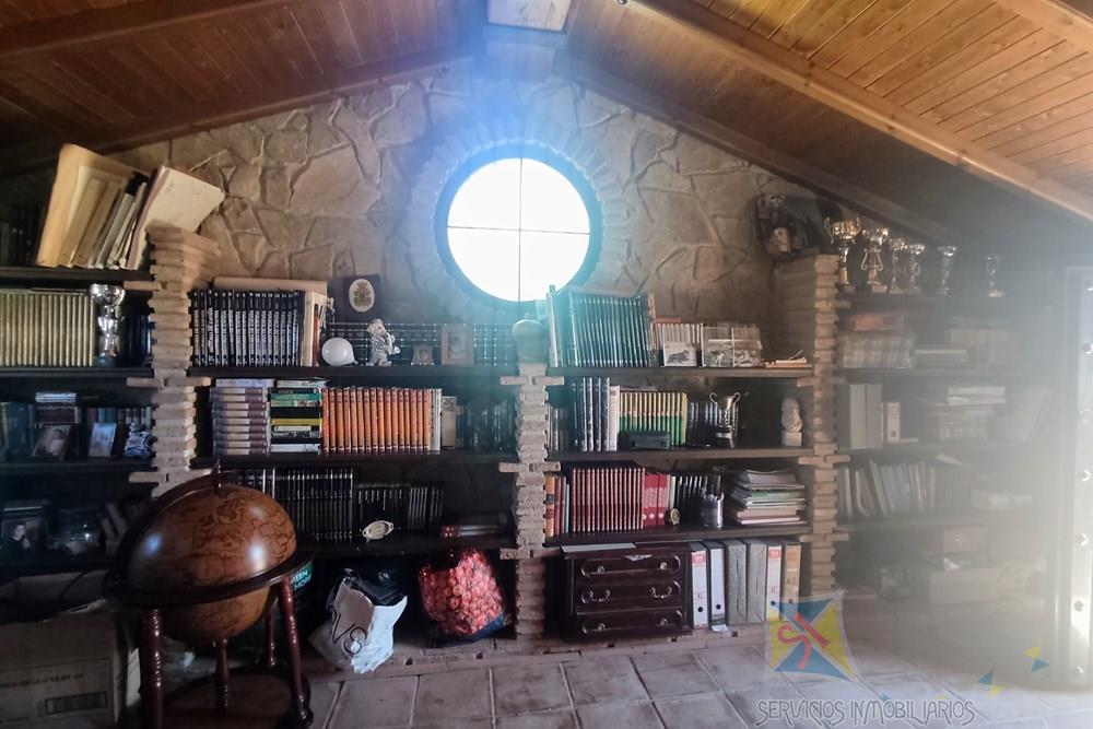 For sale of farmhouse in Antequera