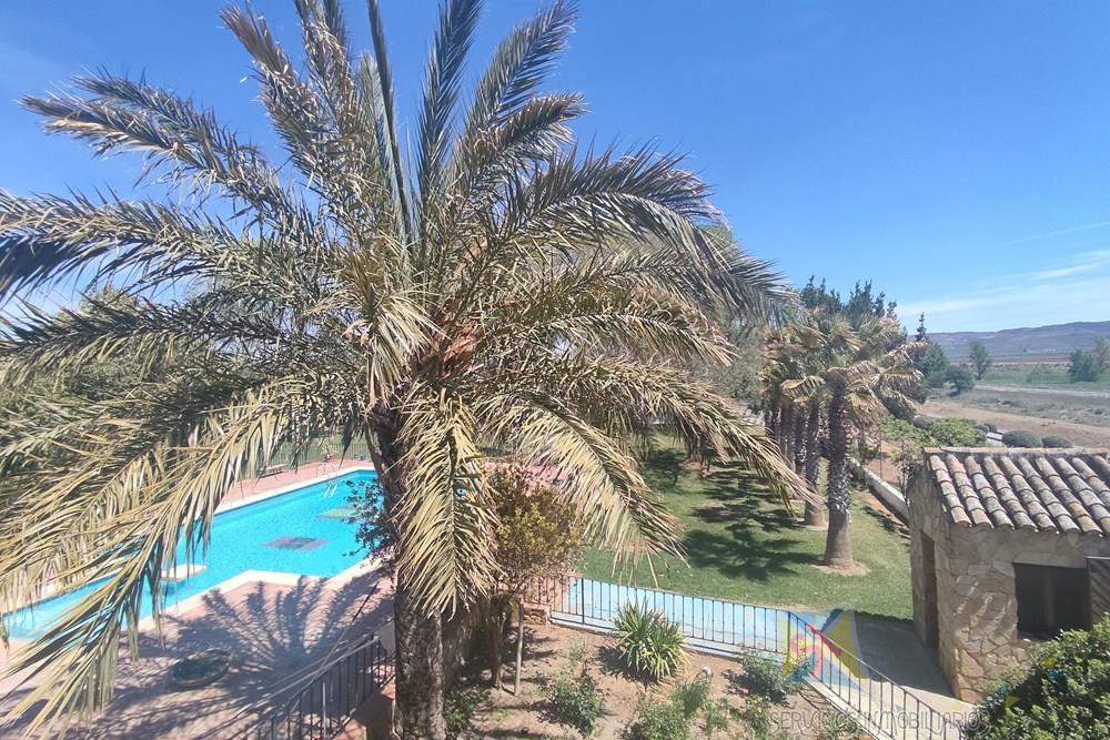 Venta de cortijo en Antequera