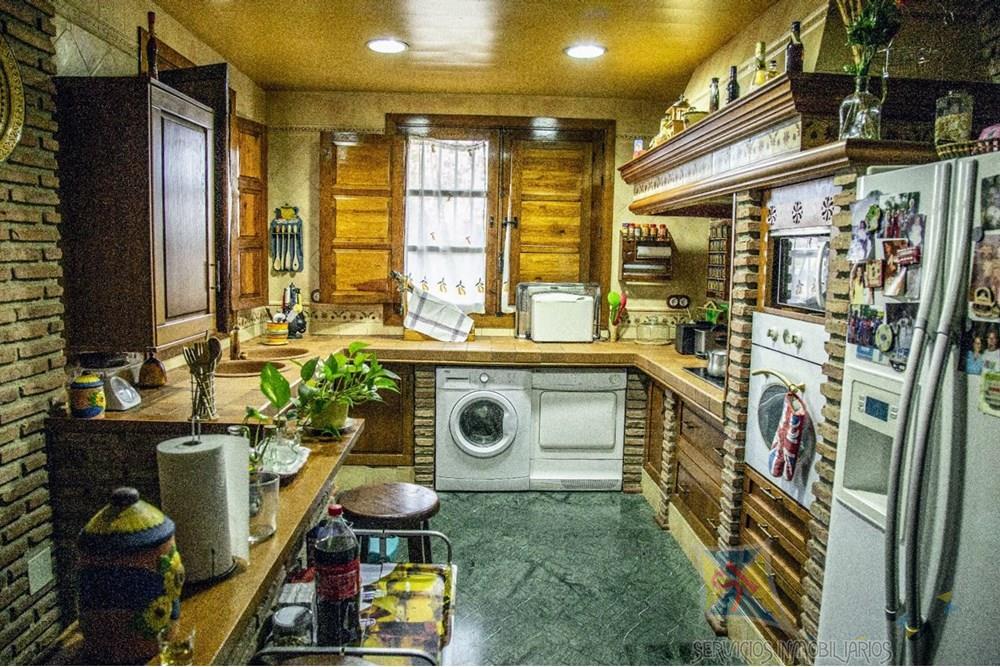 Venta de cortijo en Antequera