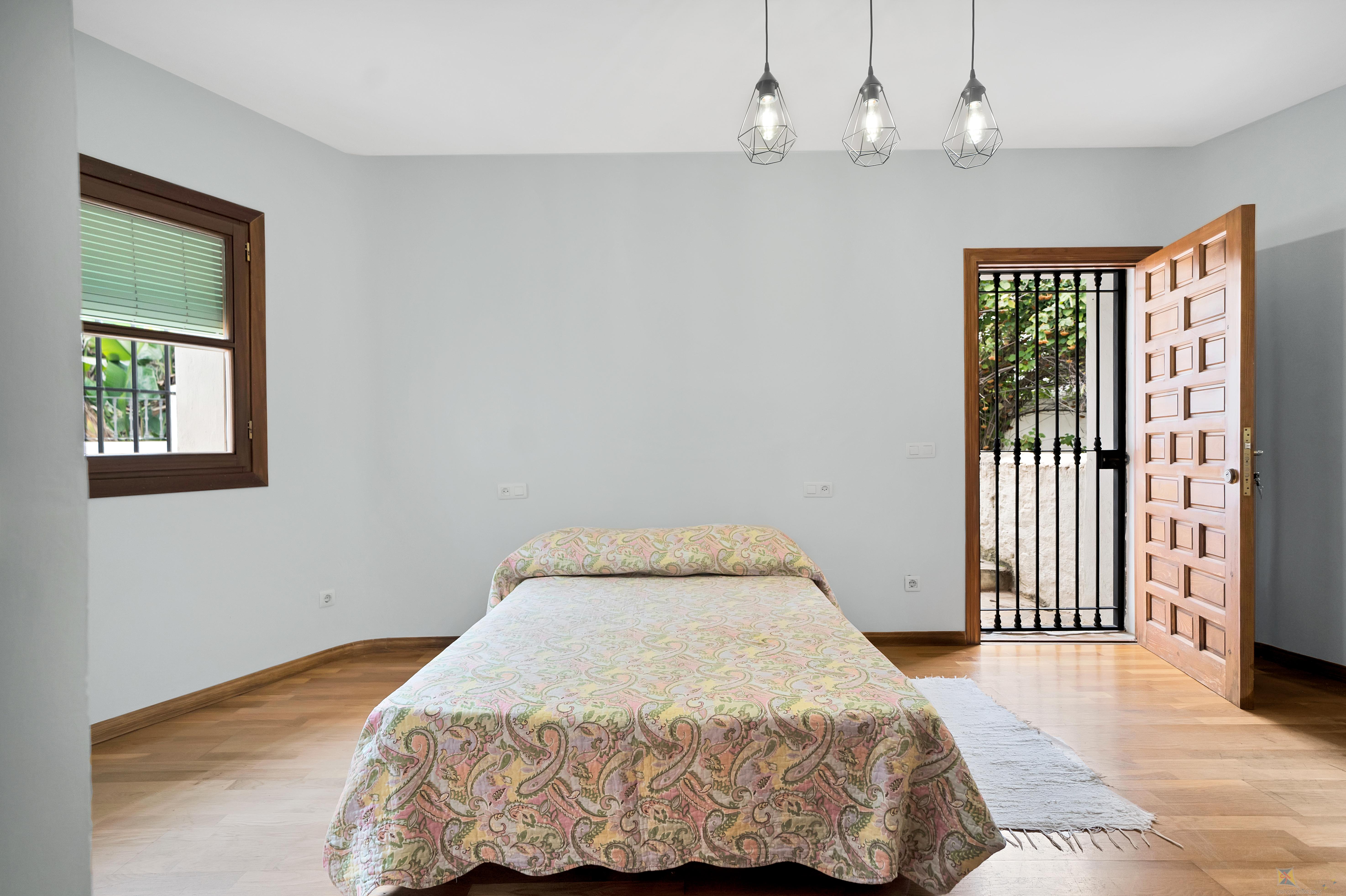 For sale of villa in Mijas