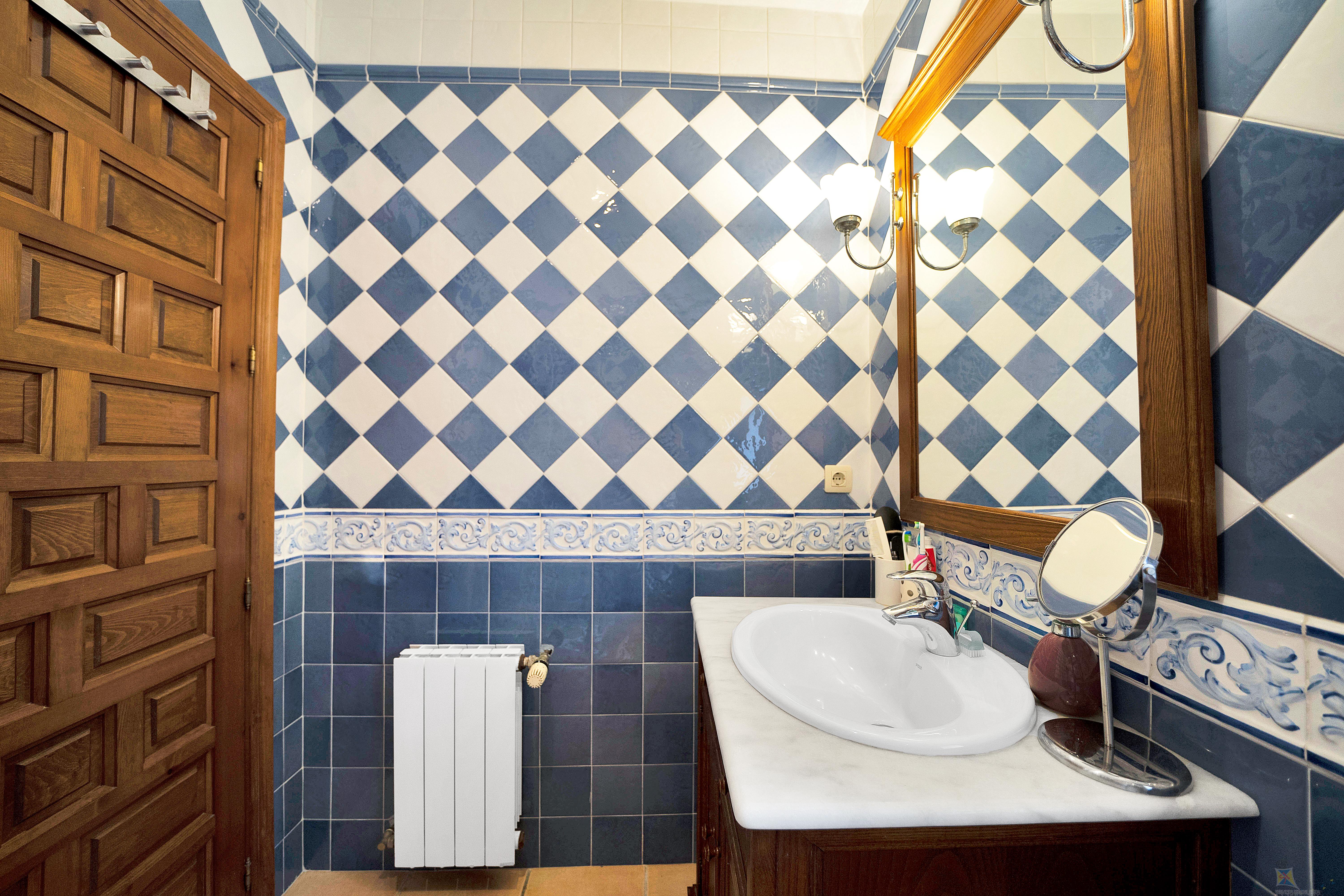For sale of villa in Mijas