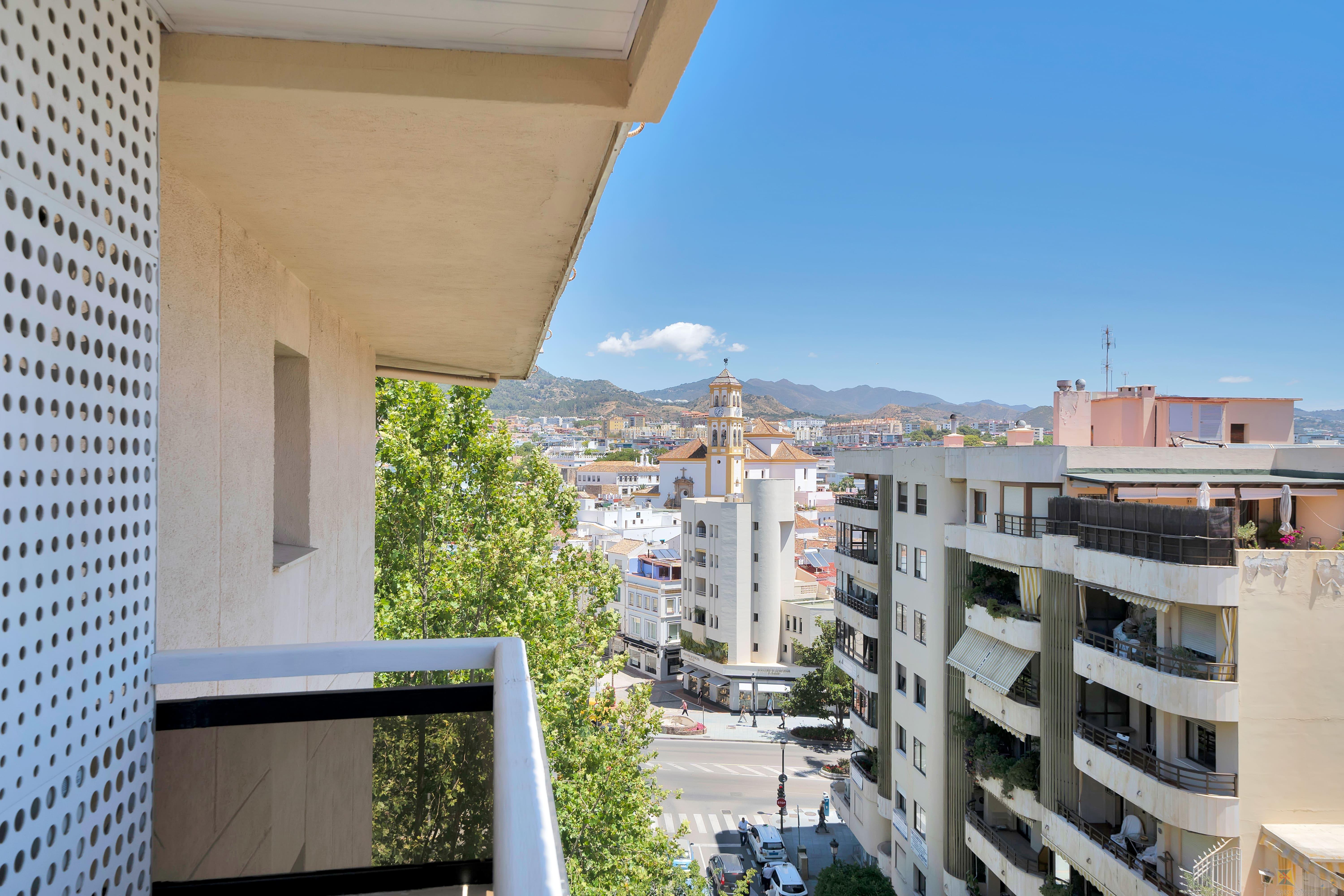 For sale of apartment in Marbella