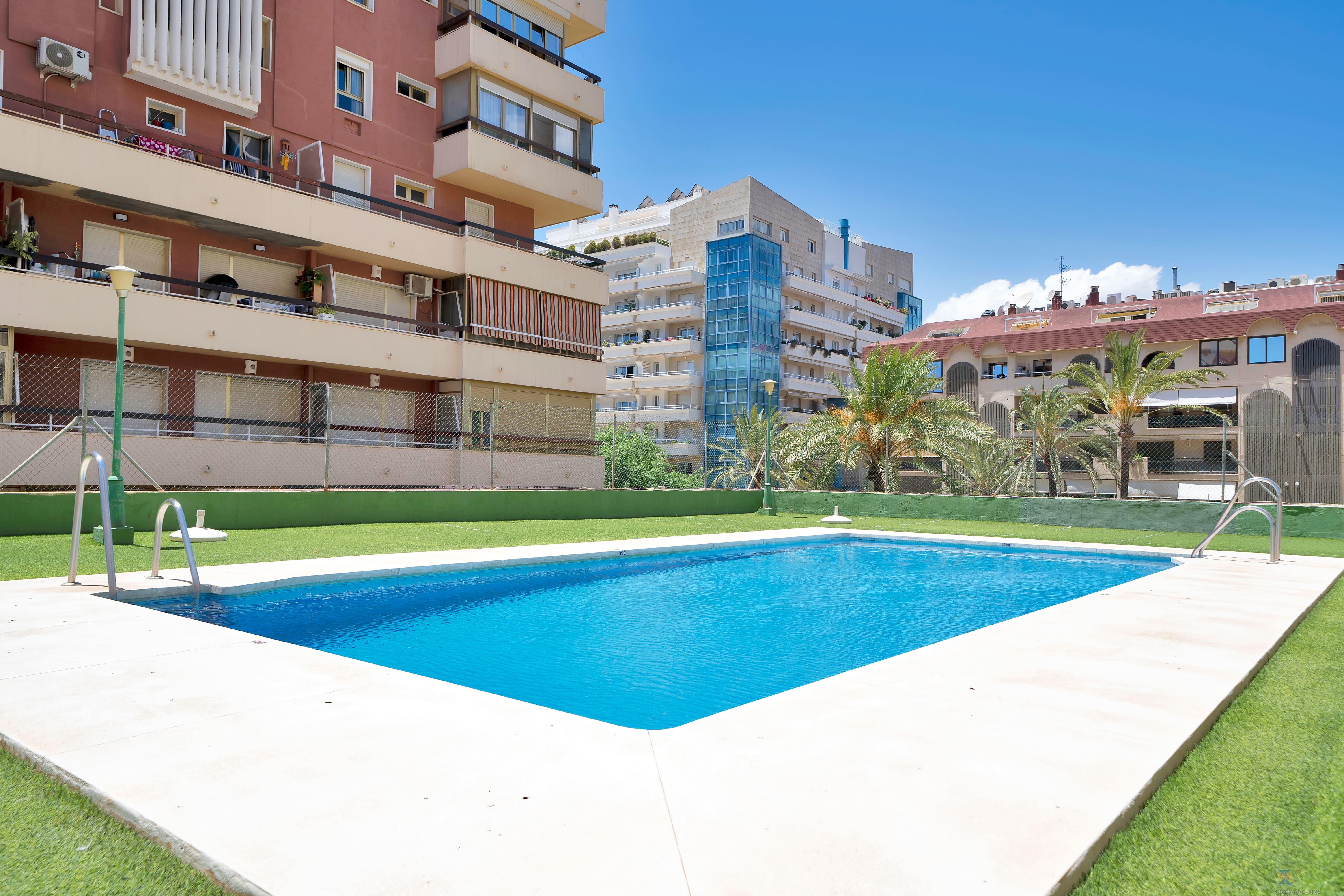 For sale of apartment in Marbella