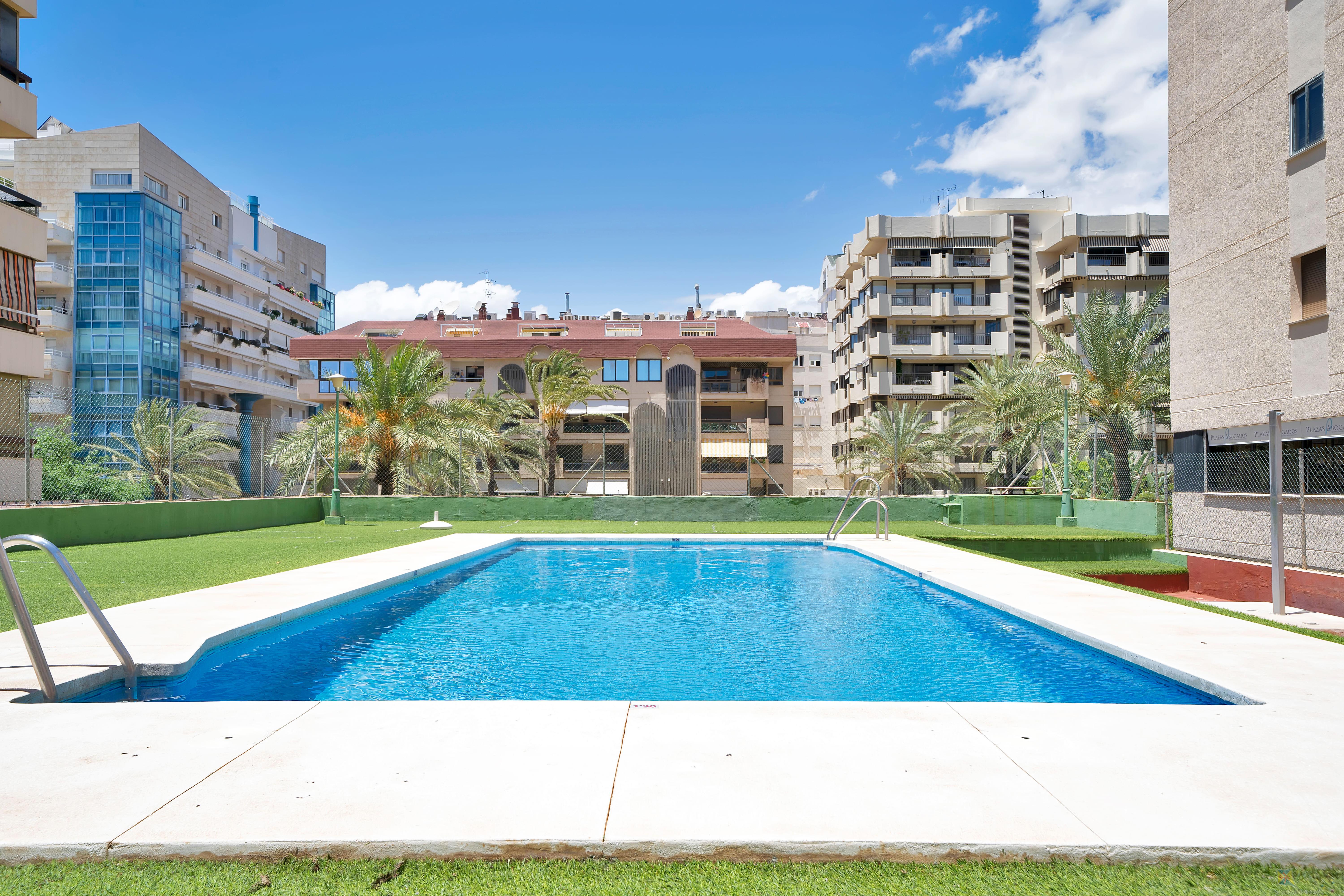 For sale of apartment in Marbella