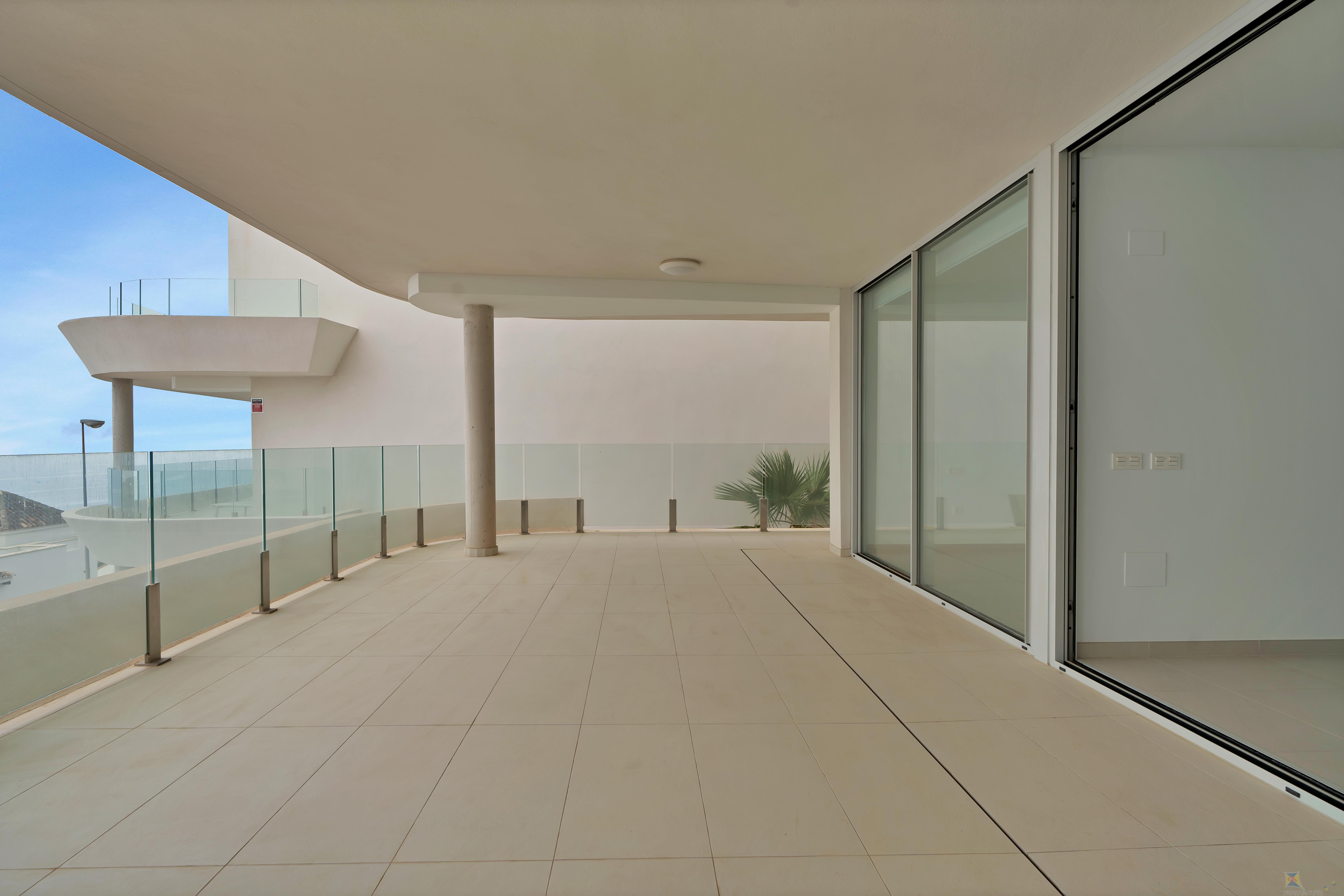 For sale of apartment in Benalmádena