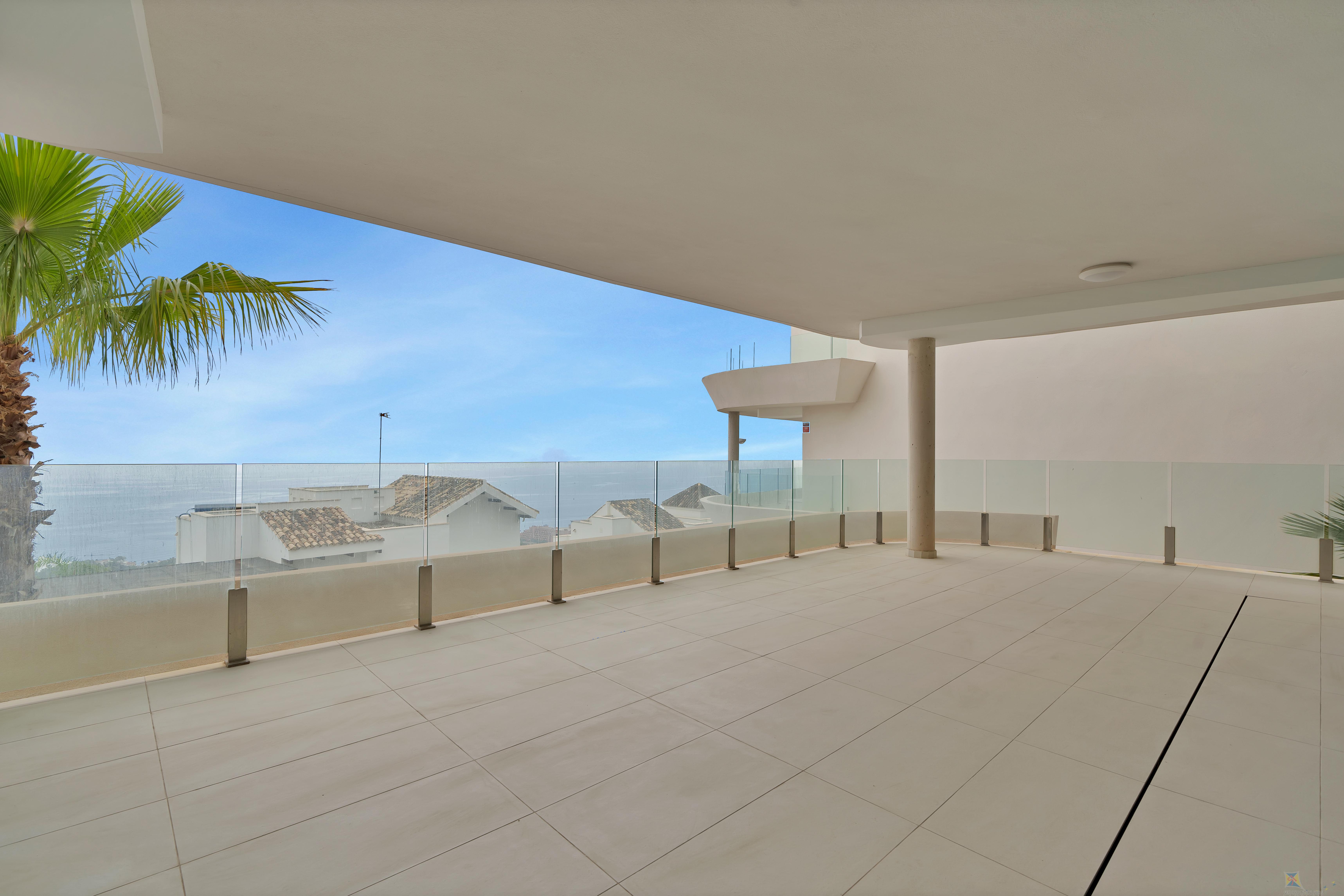 For sale of apartment in Benalmádena