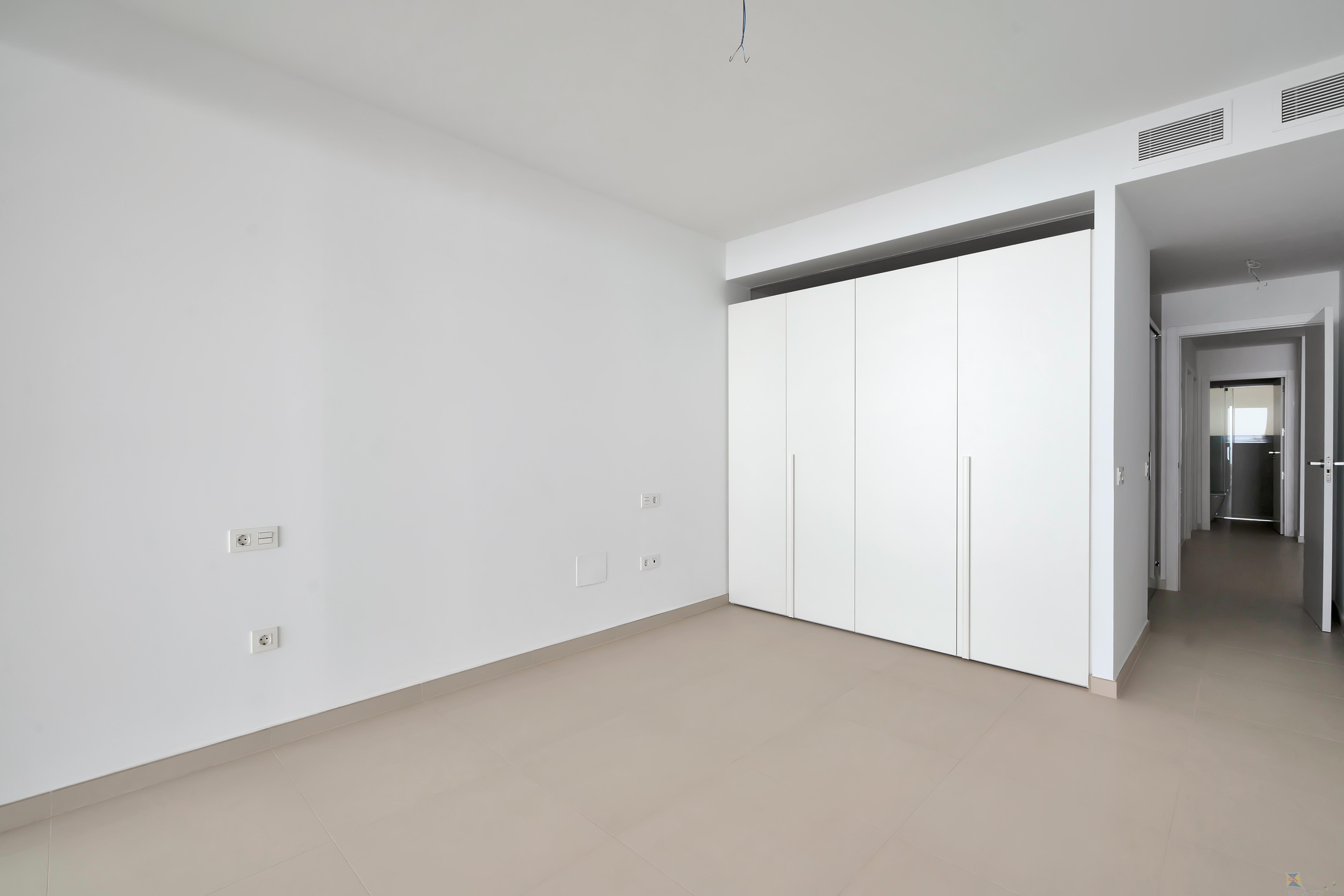 For sale of apartment in Benalmádena