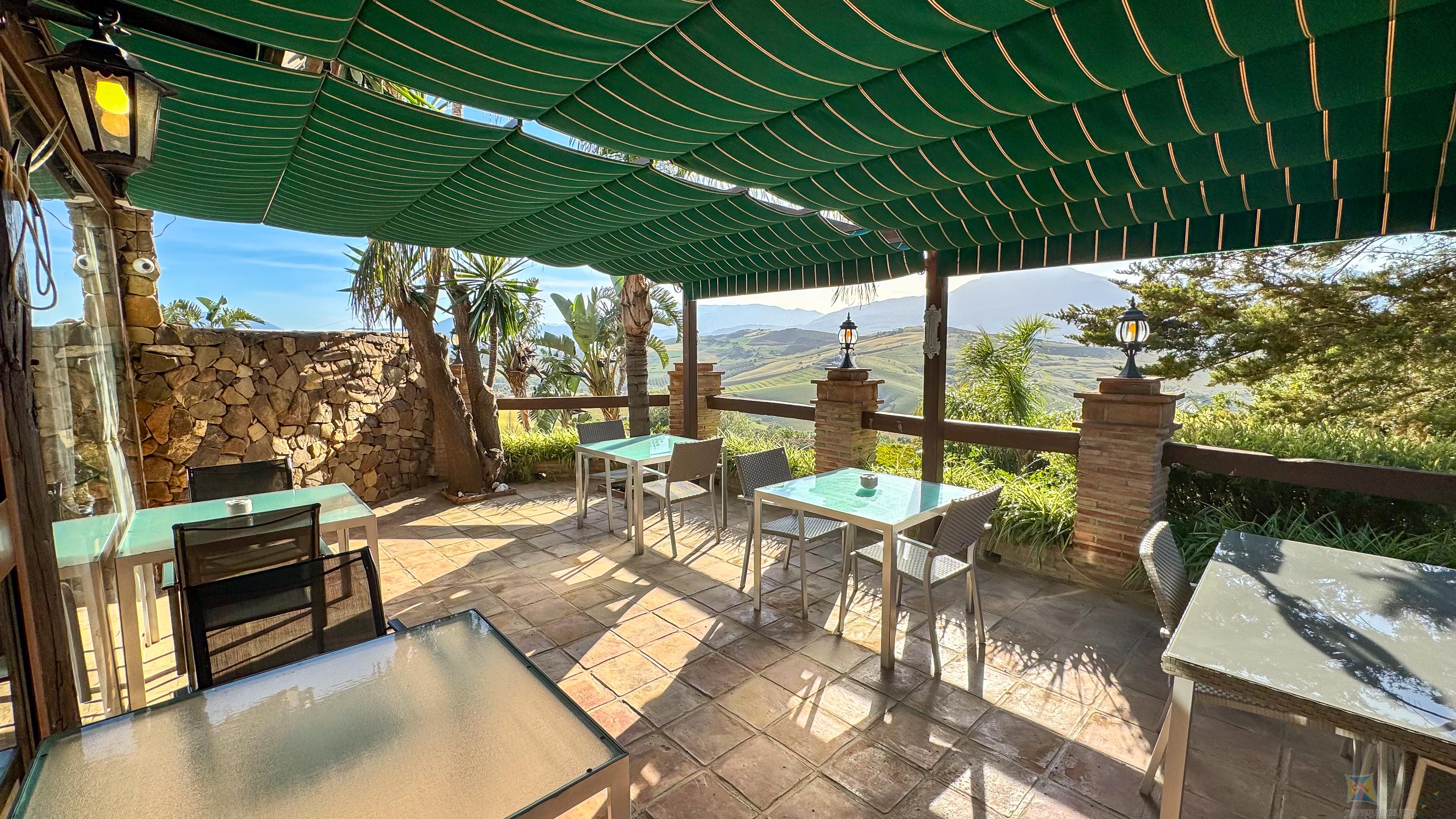 For sale of villa in Cártama