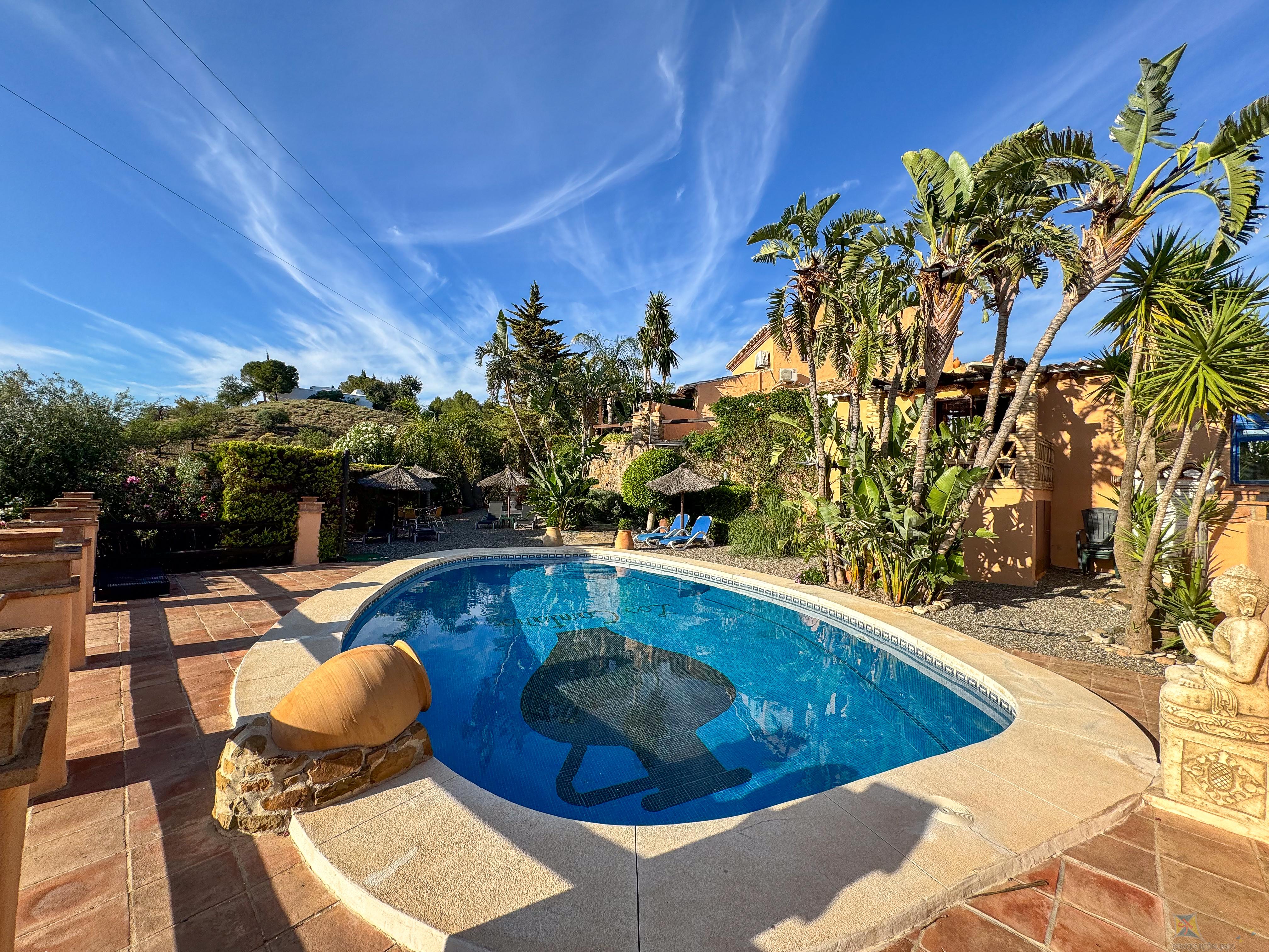 For sale of villa in Cártama