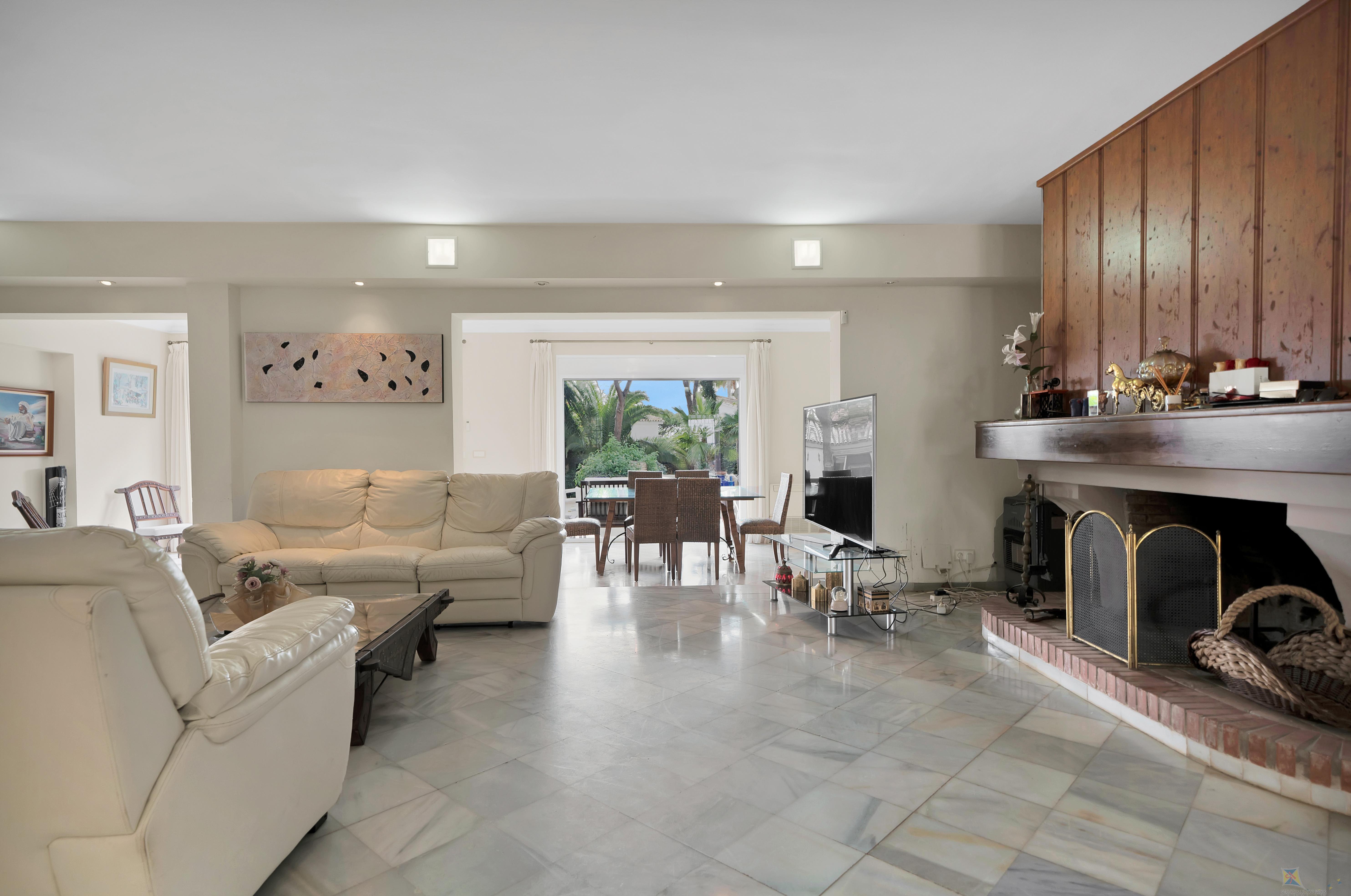 Venta de villa en Marbella