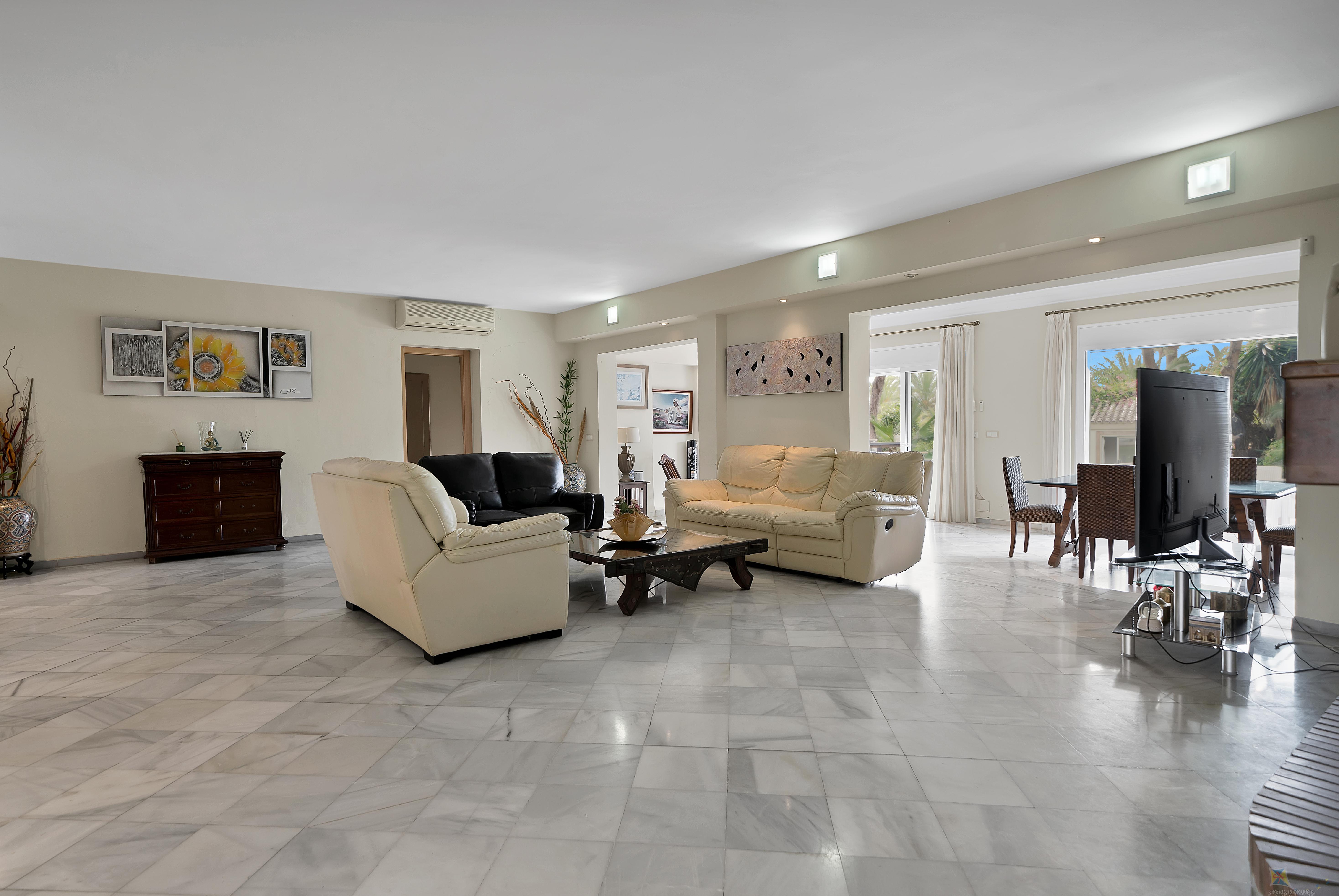 Venta de villa en Marbella