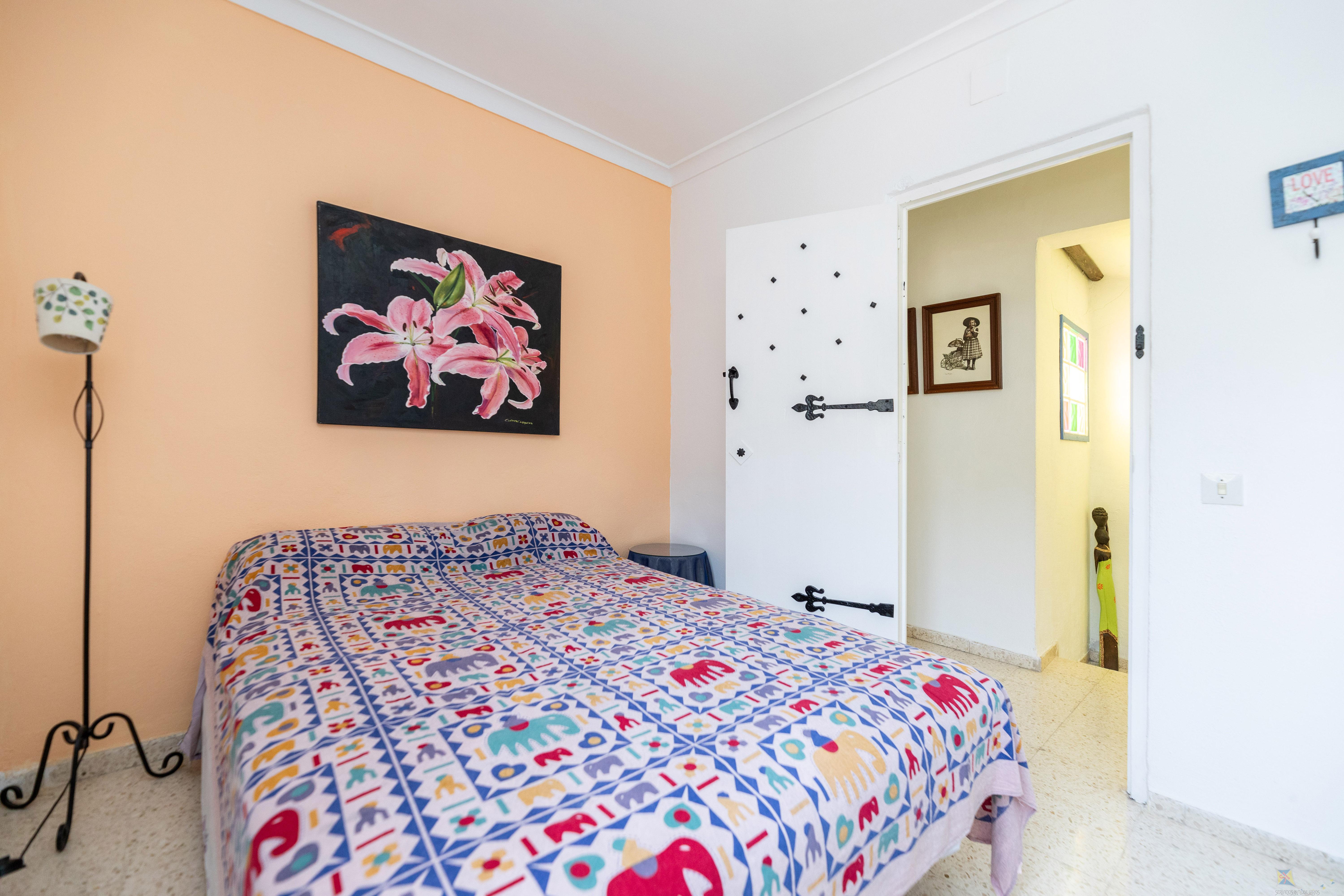 For sale of farmhouse in Cuevas de San Marcos
