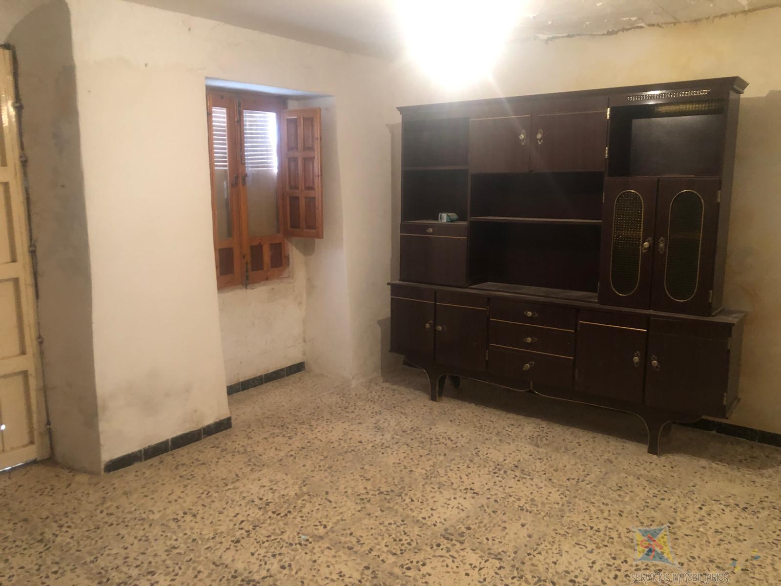 For sale of villa in Cuevas Bajas
