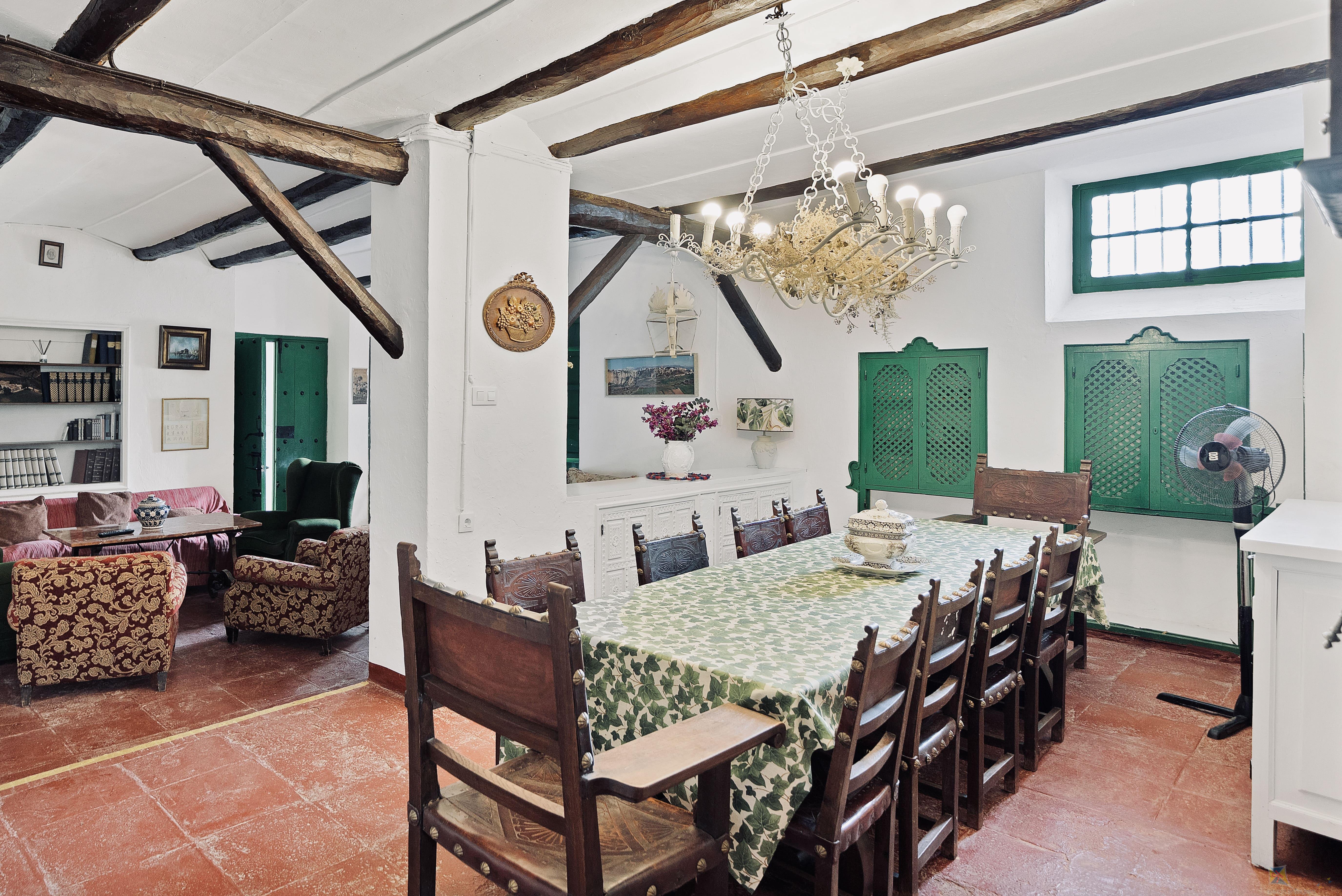 Venta de cortijo en Ronda