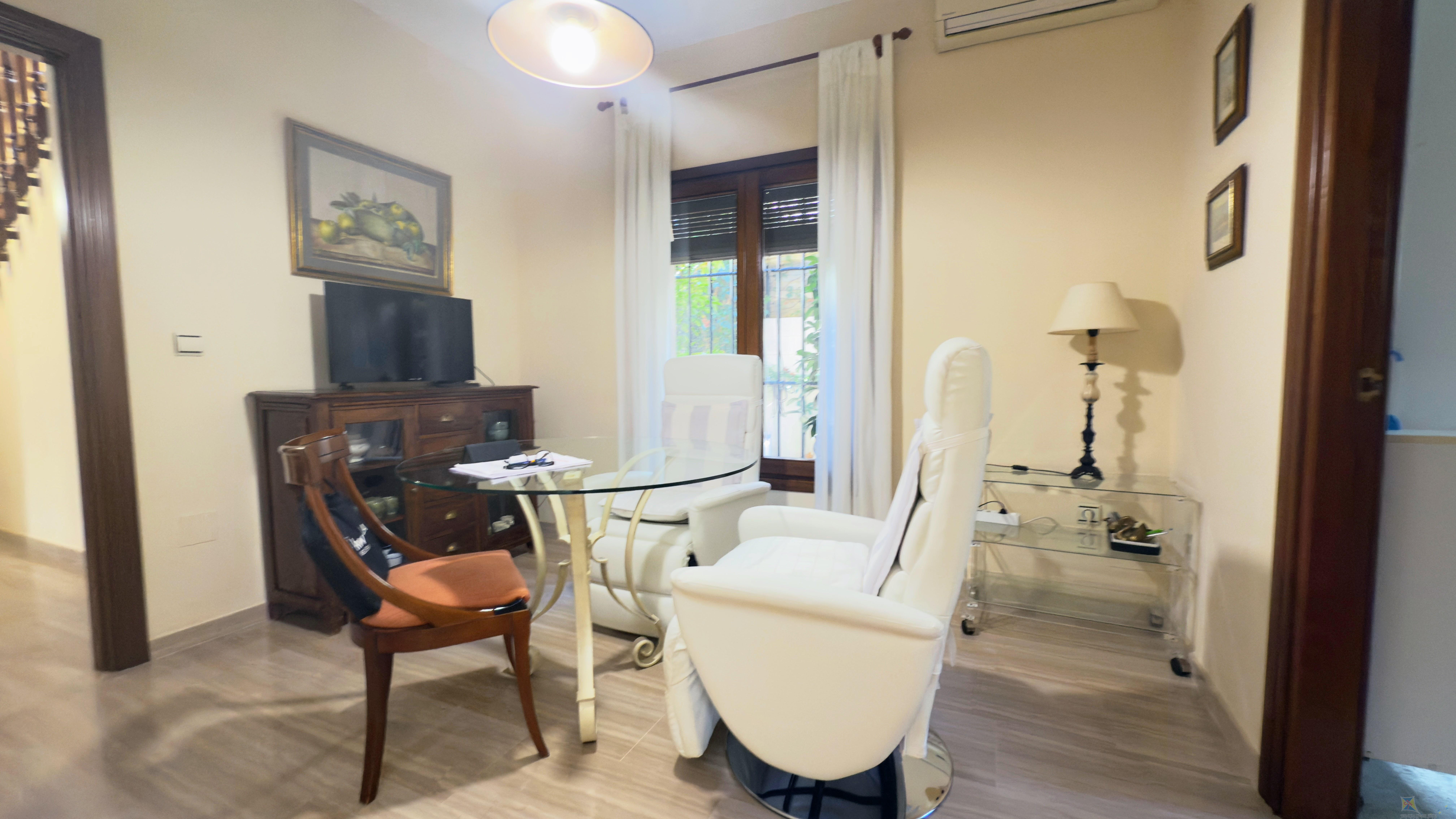 For sale of villa in Antequera