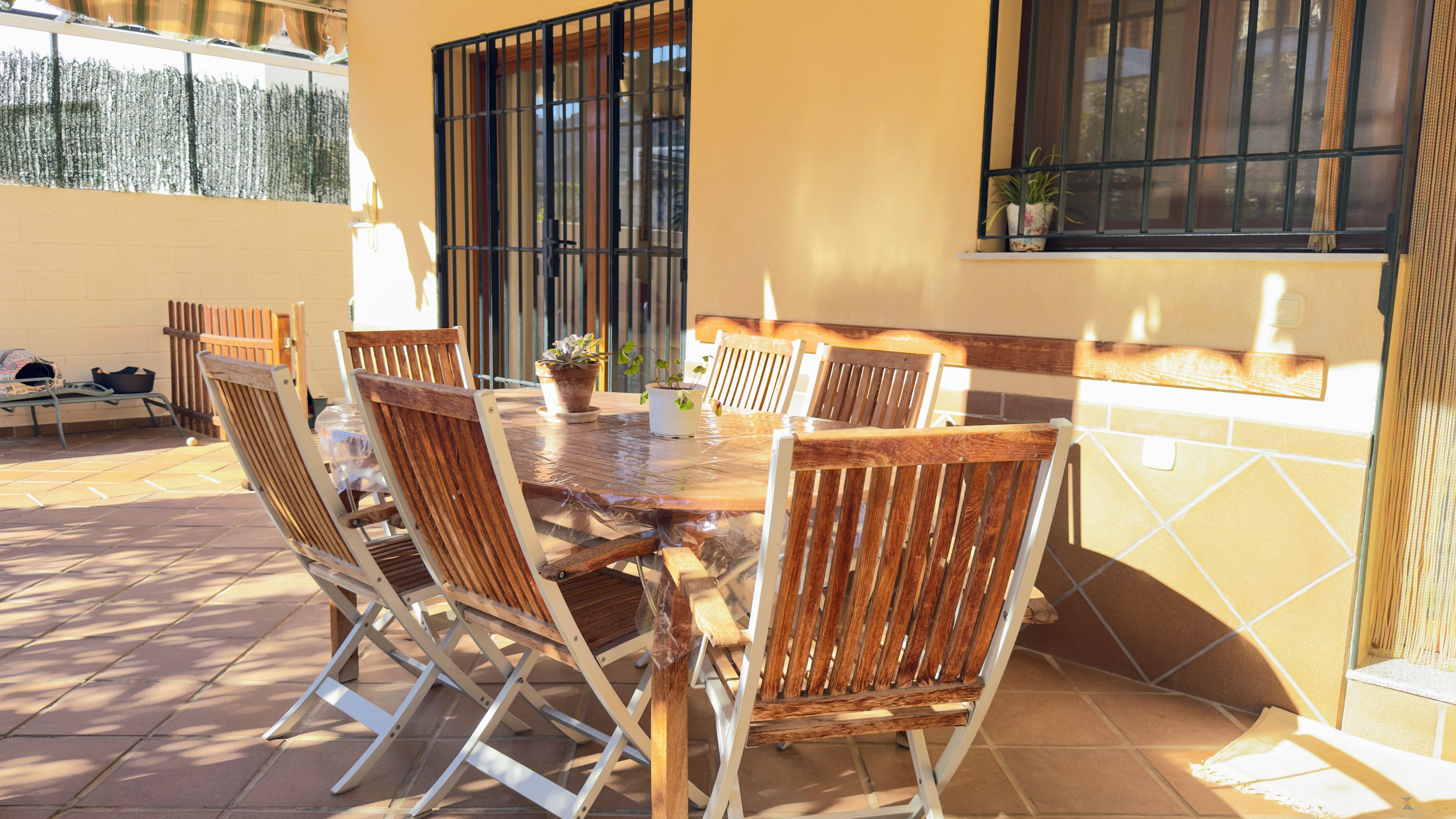 Venta de villa en Antequera