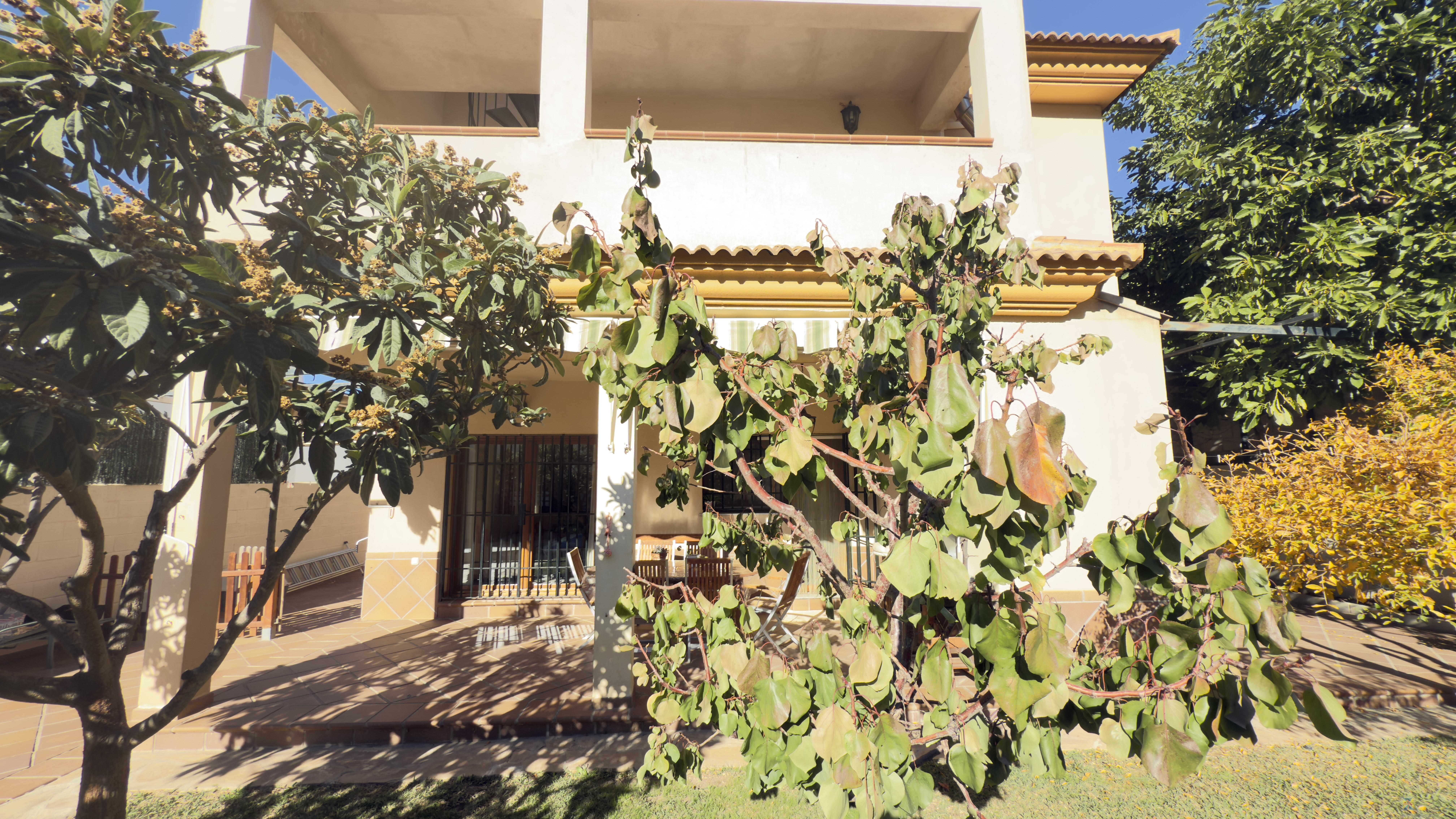 Venta de villa en Antequera