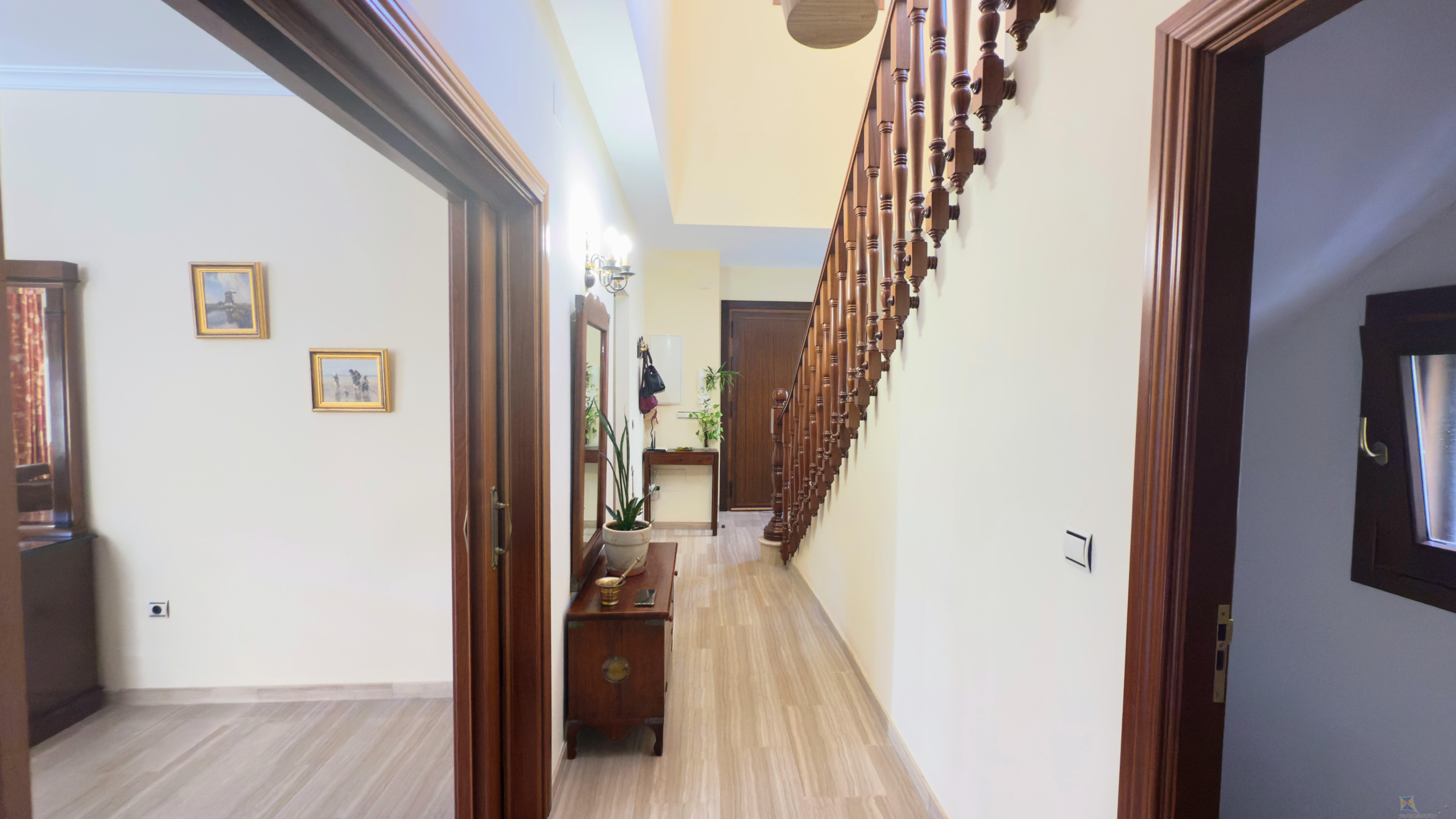 Venta de villa en Antequera