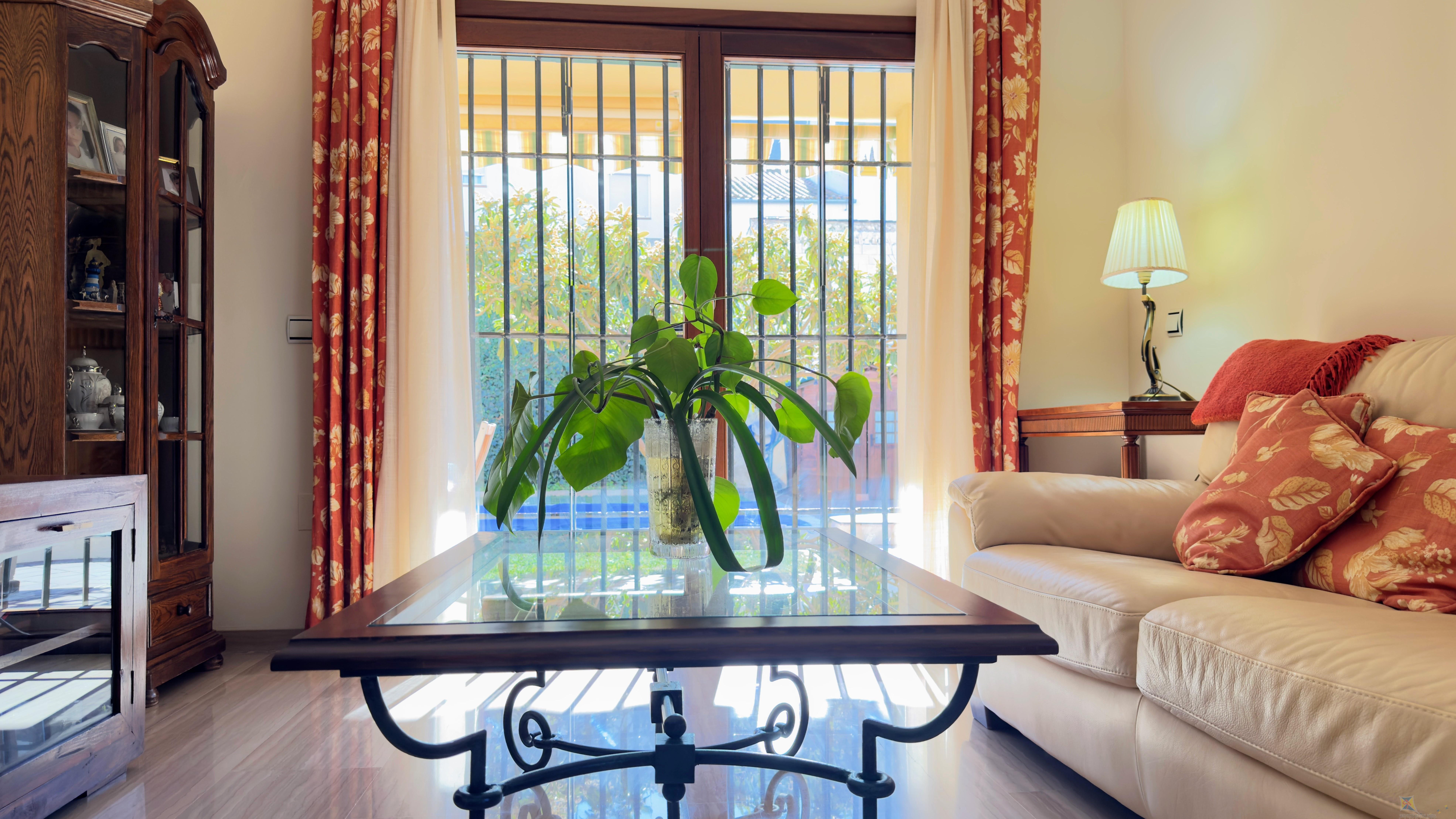 Venta de villa en Antequera