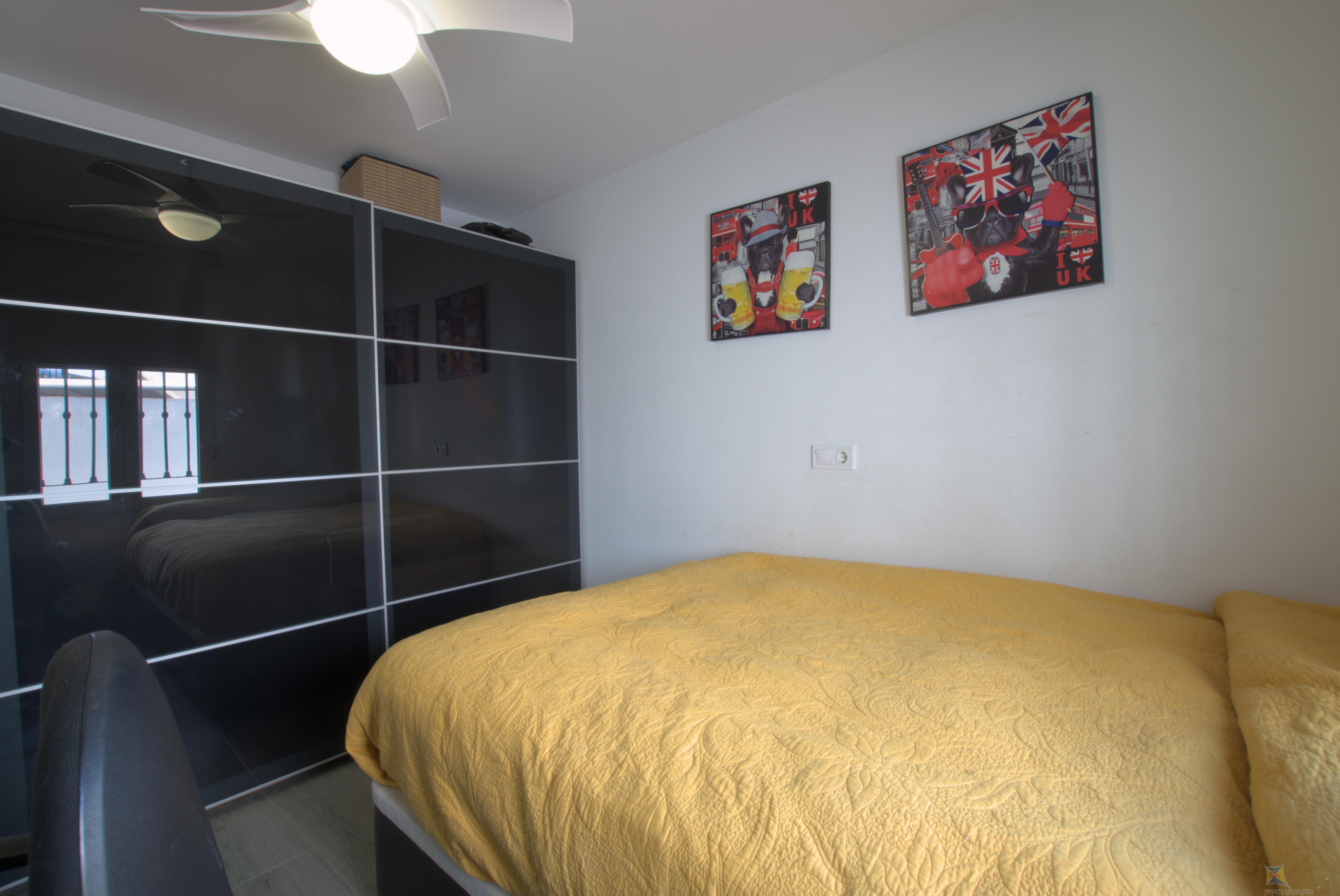 For sale of house in Alhaurín de la Torre