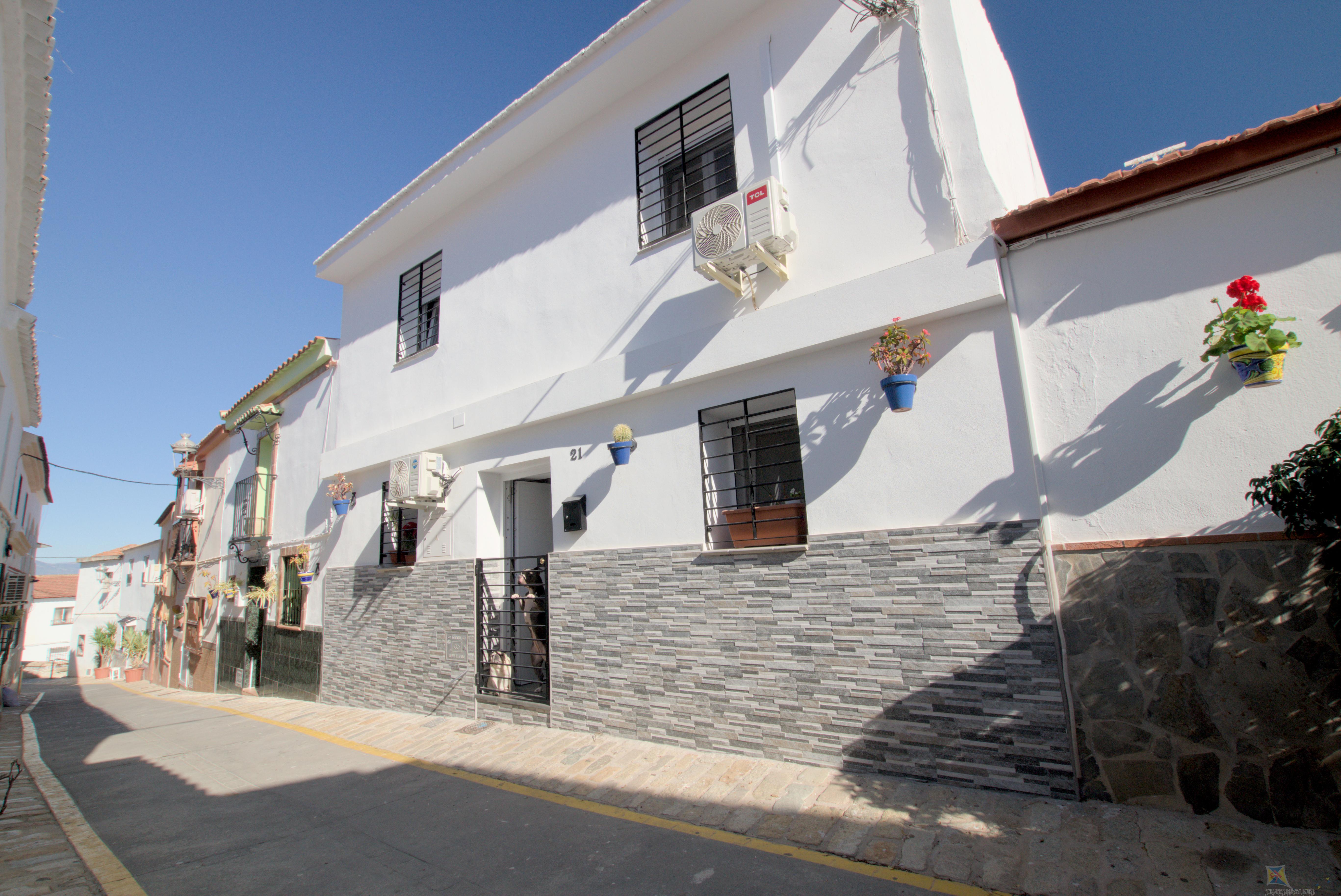 For sale of house in Alhaurín de la Torre