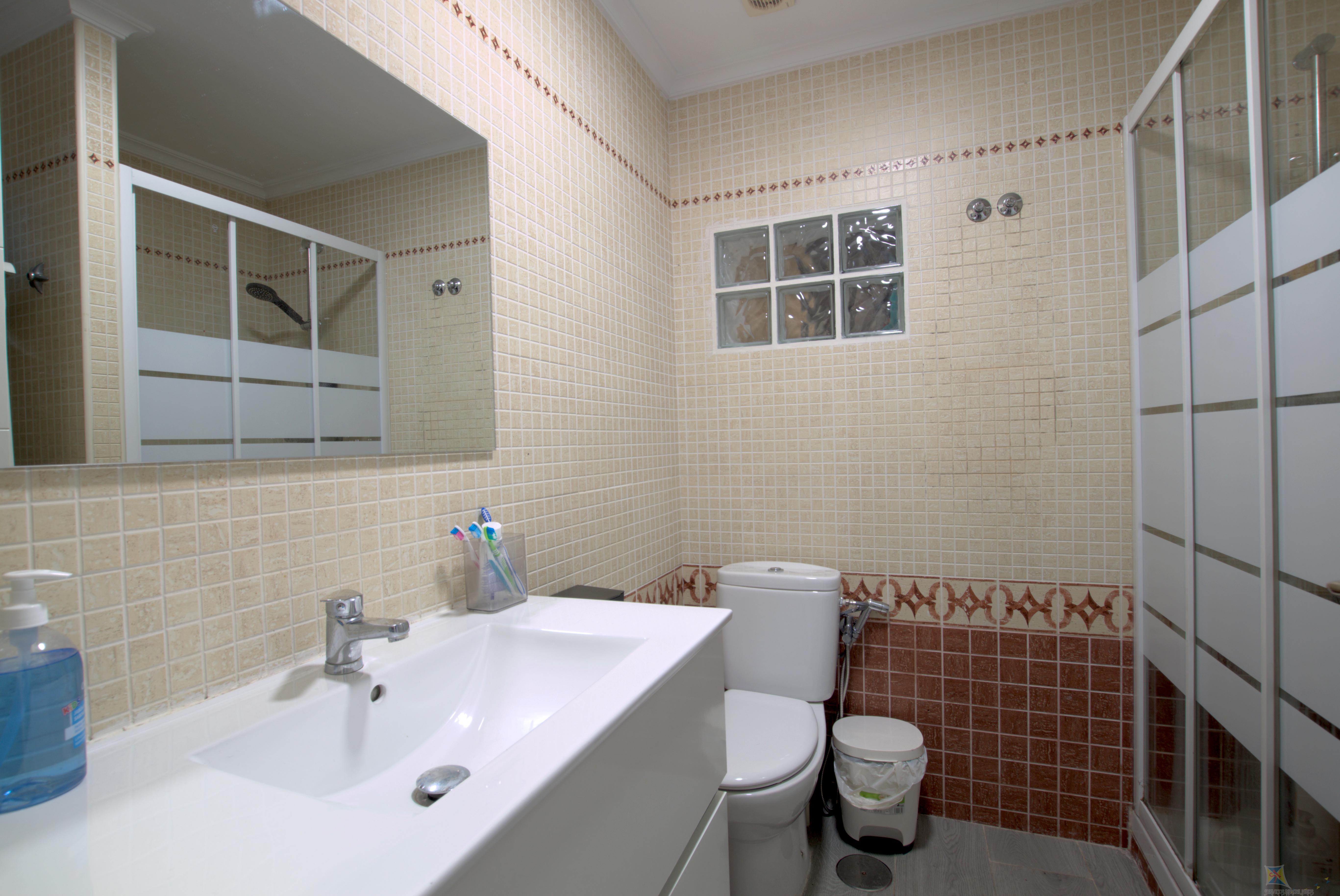 For sale of house in Alhaurín de la Torre