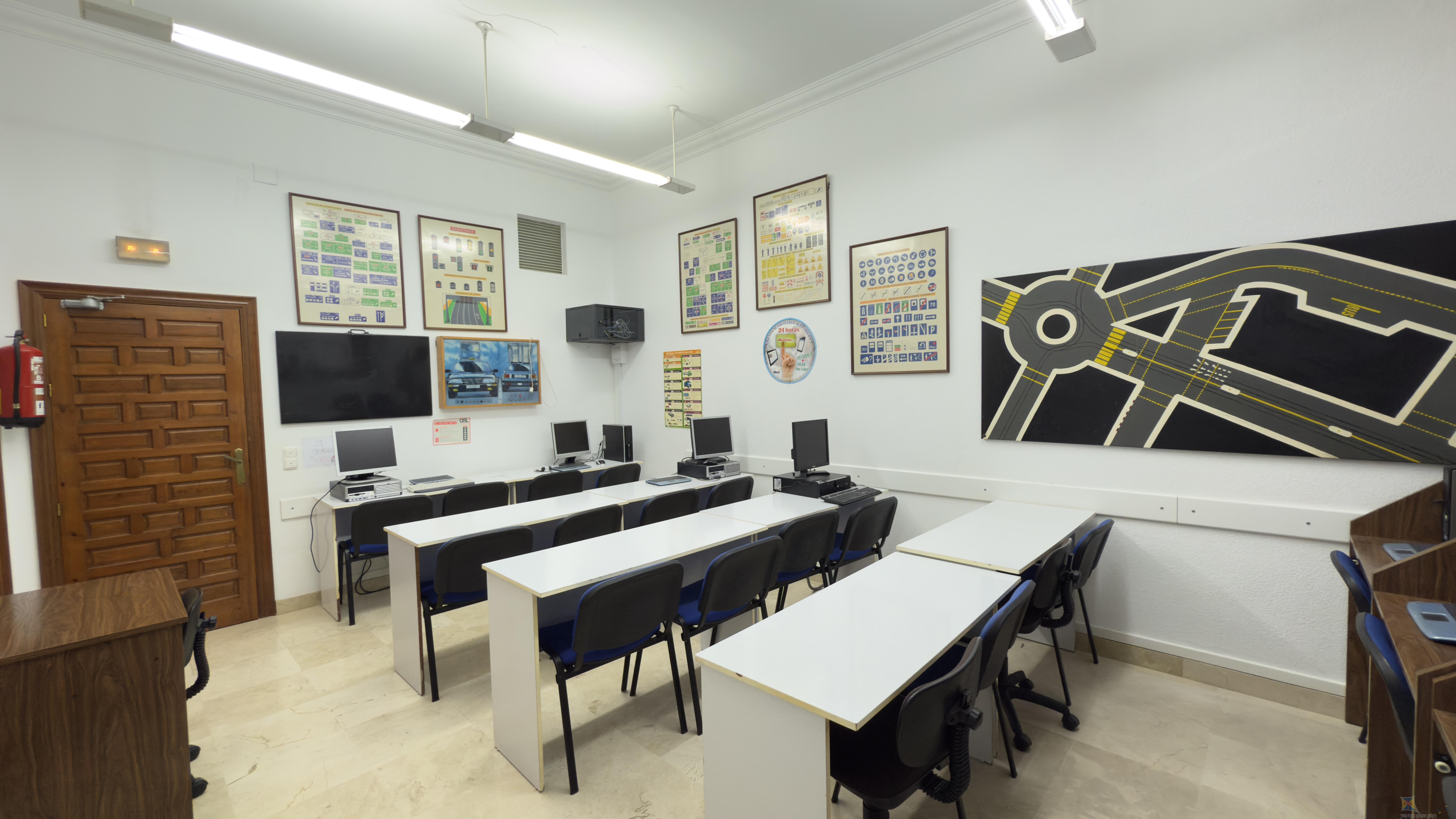 Venta de local comercial en Antequera