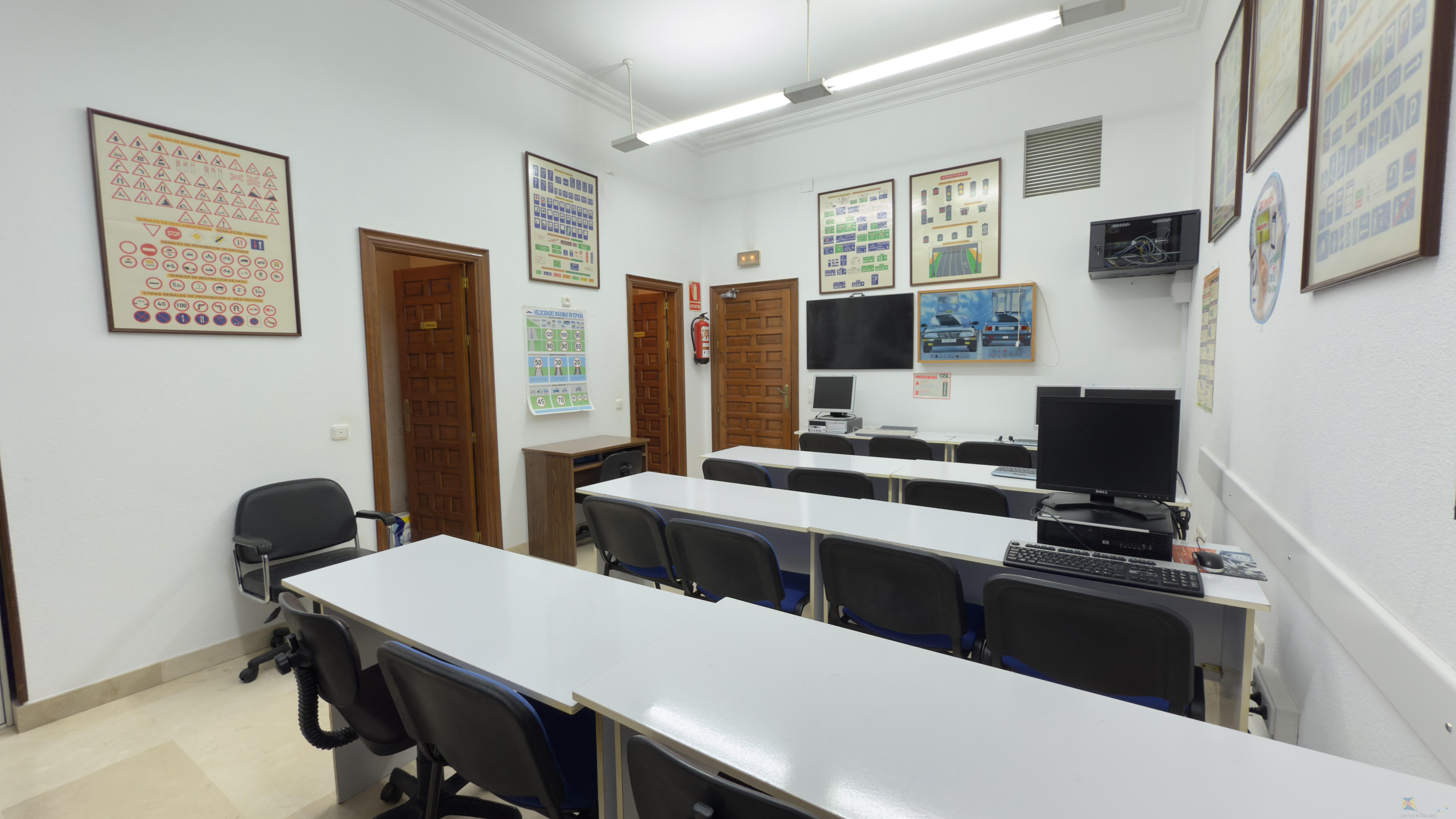 Venta de local comercial en Antequera