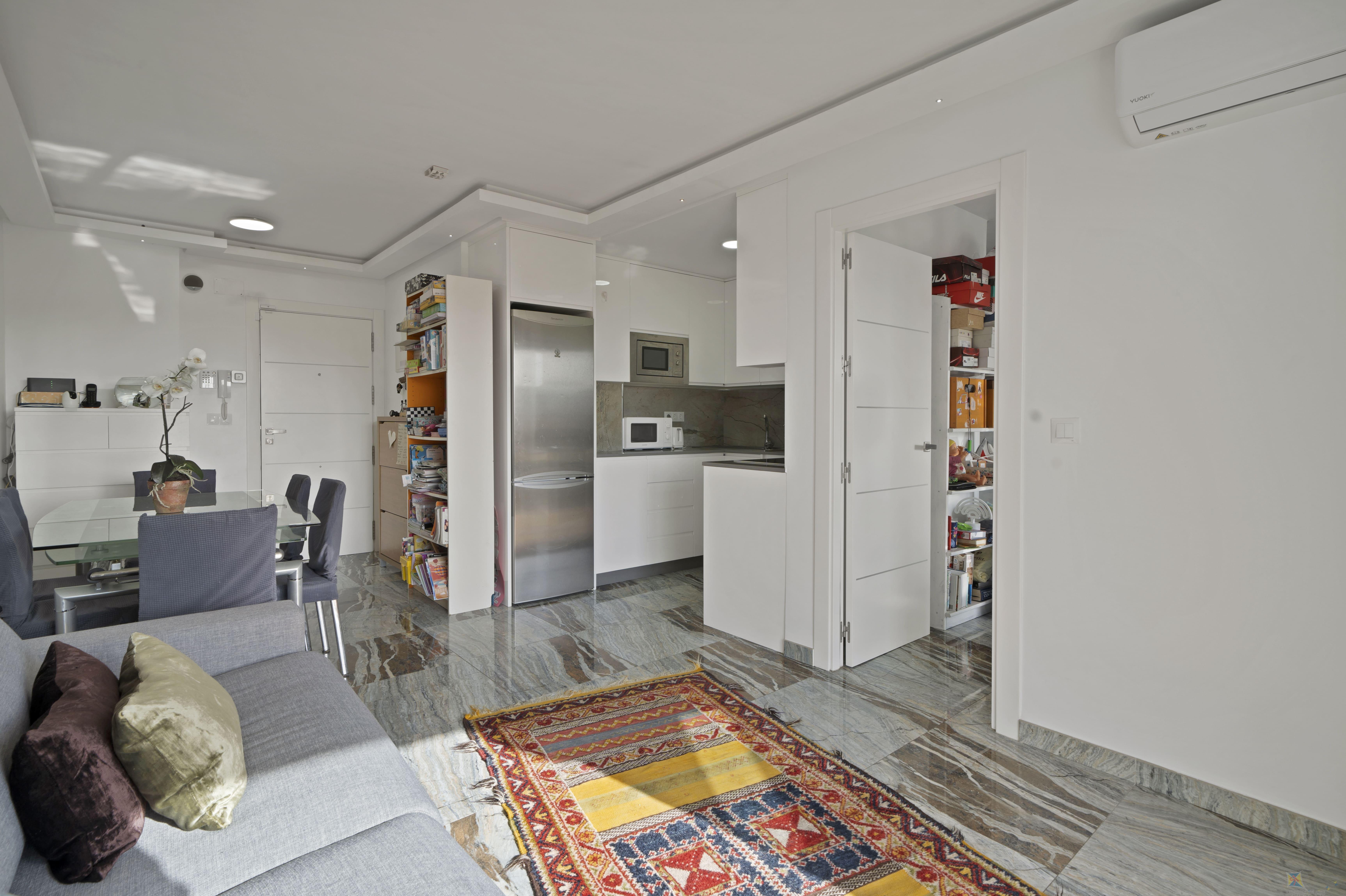 For sale of apartment in Estepona