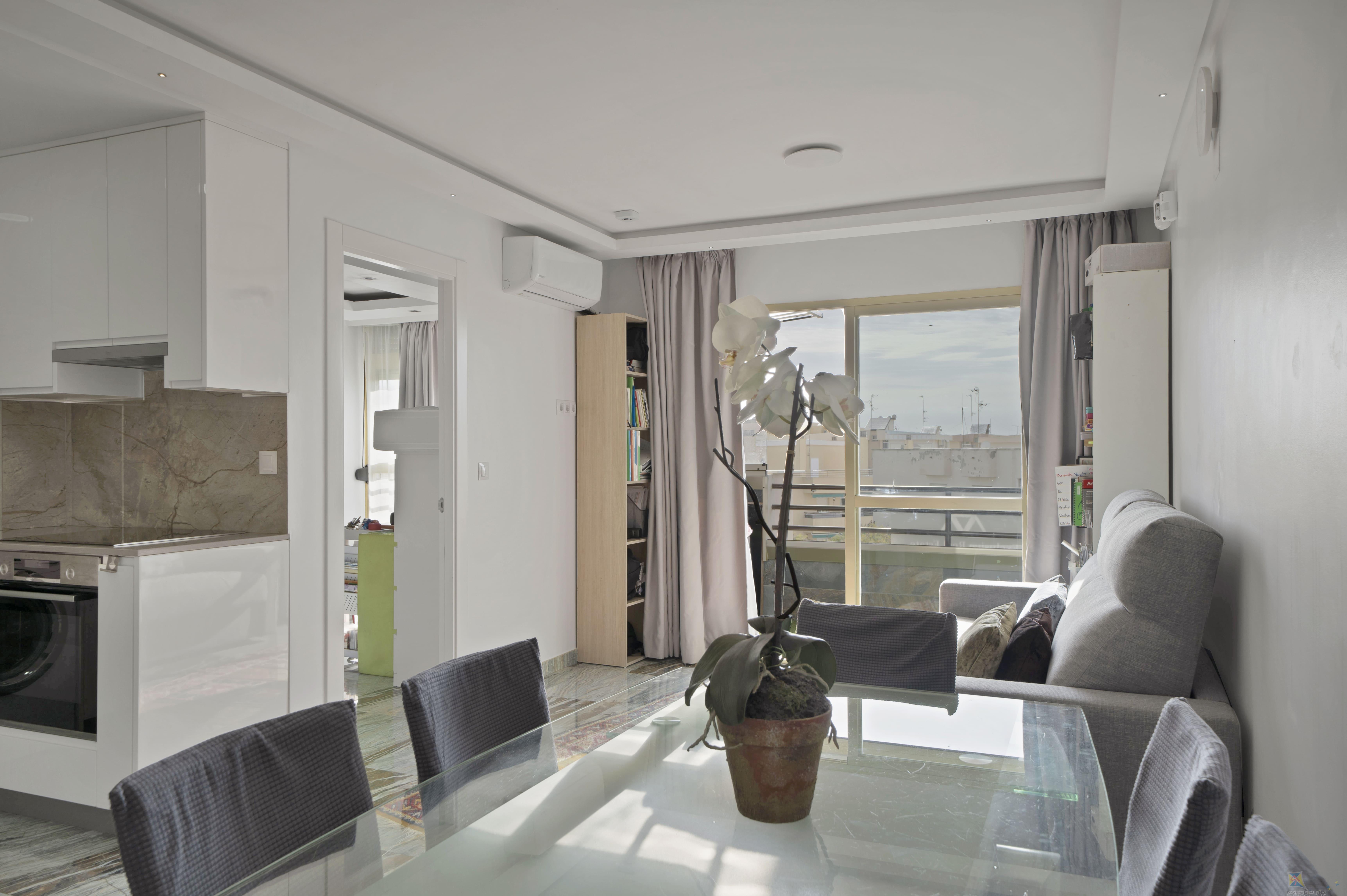 For sale of apartment in Estepona
