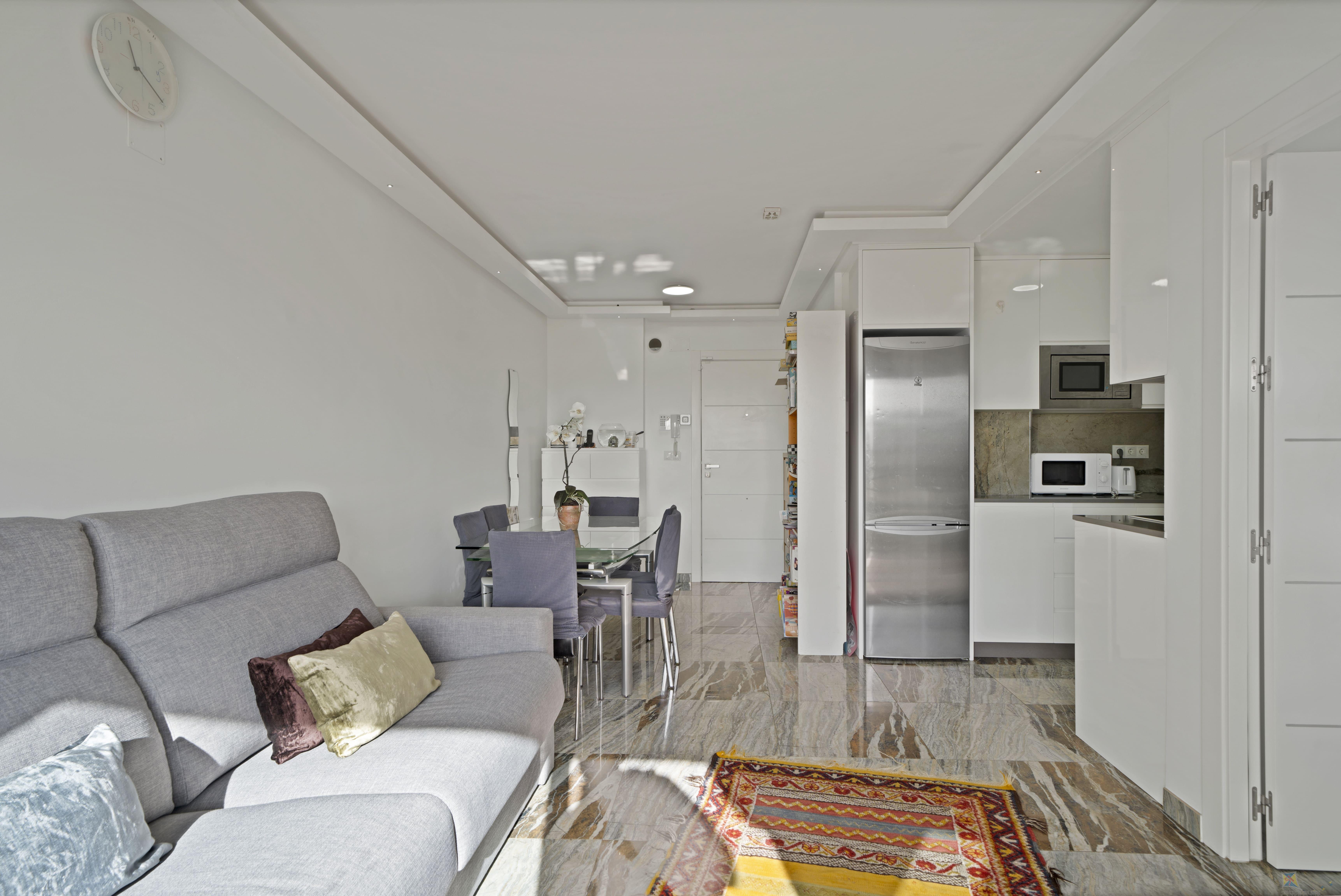 For sale of apartment in Estepona