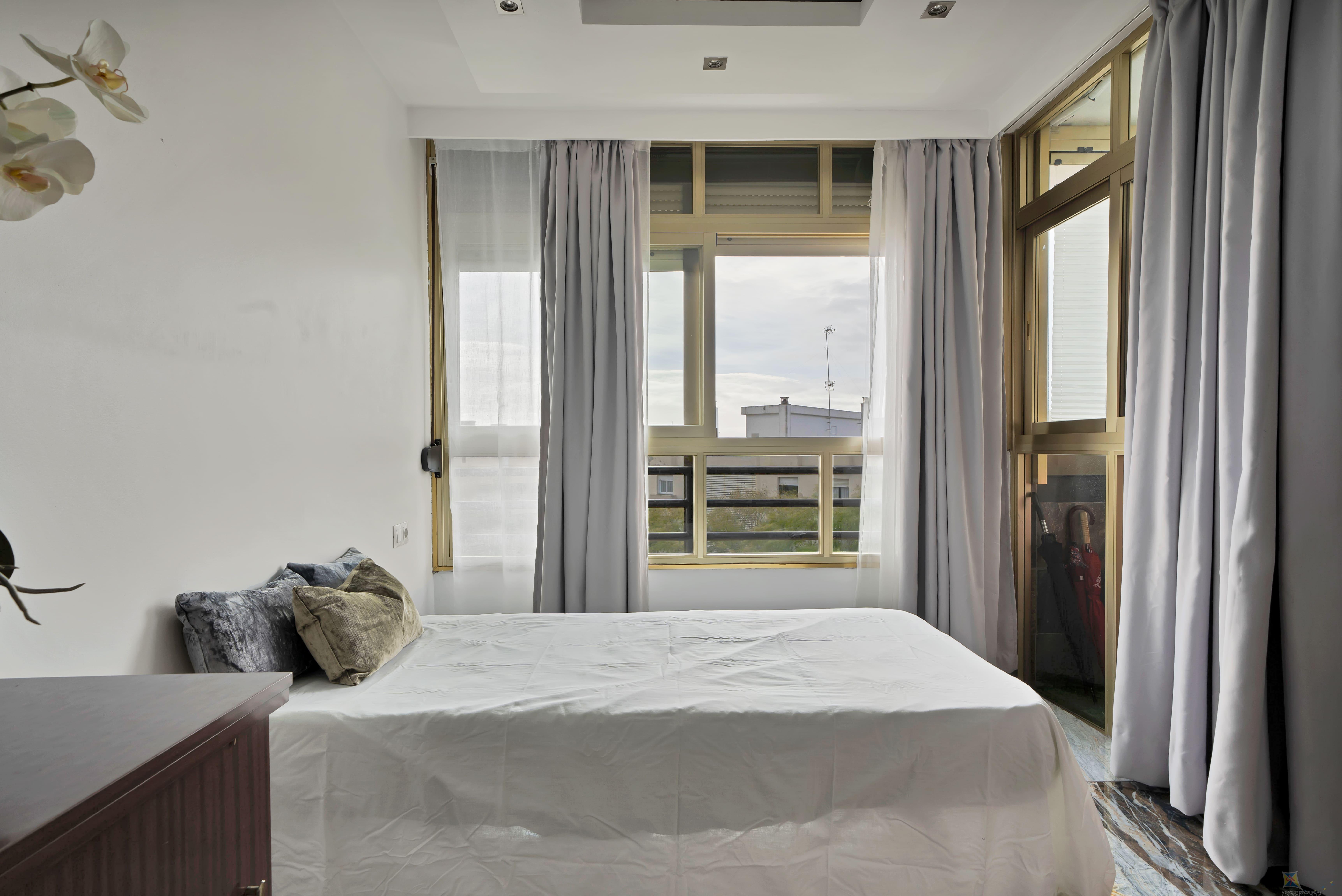For sale of apartment in Estepona