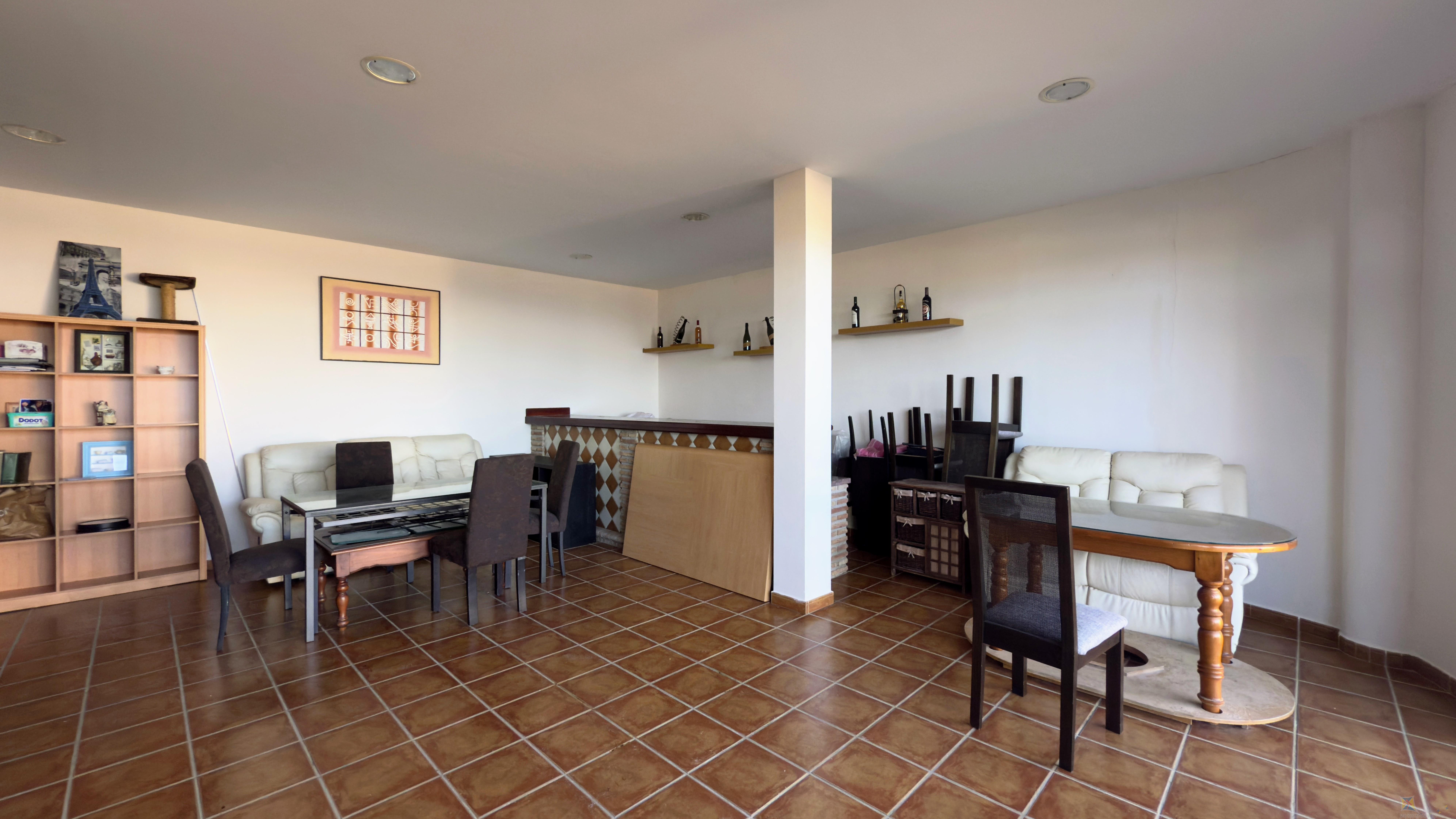 For sale of chalet in Antequera