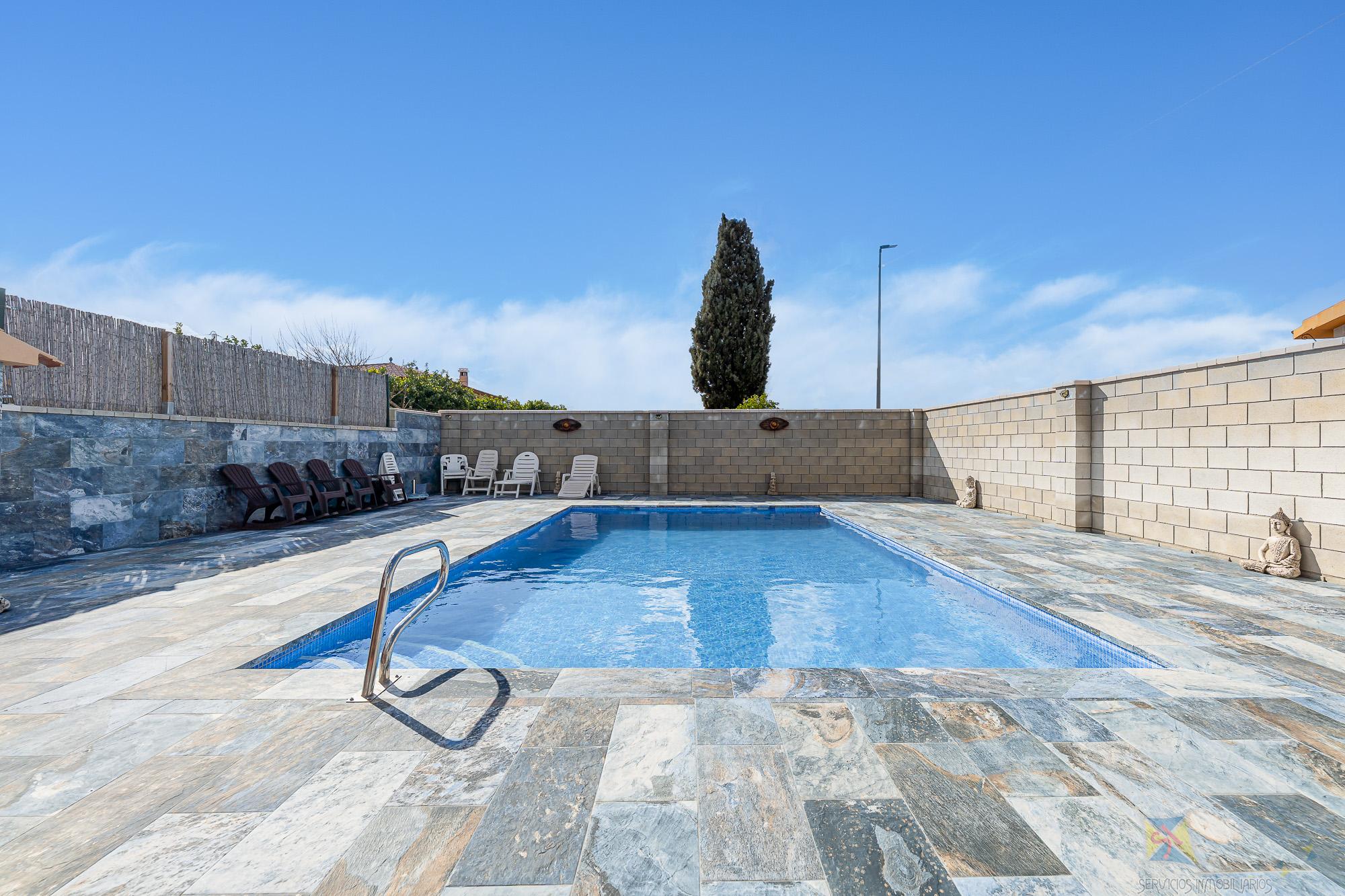 Venta de chalet en Cártama