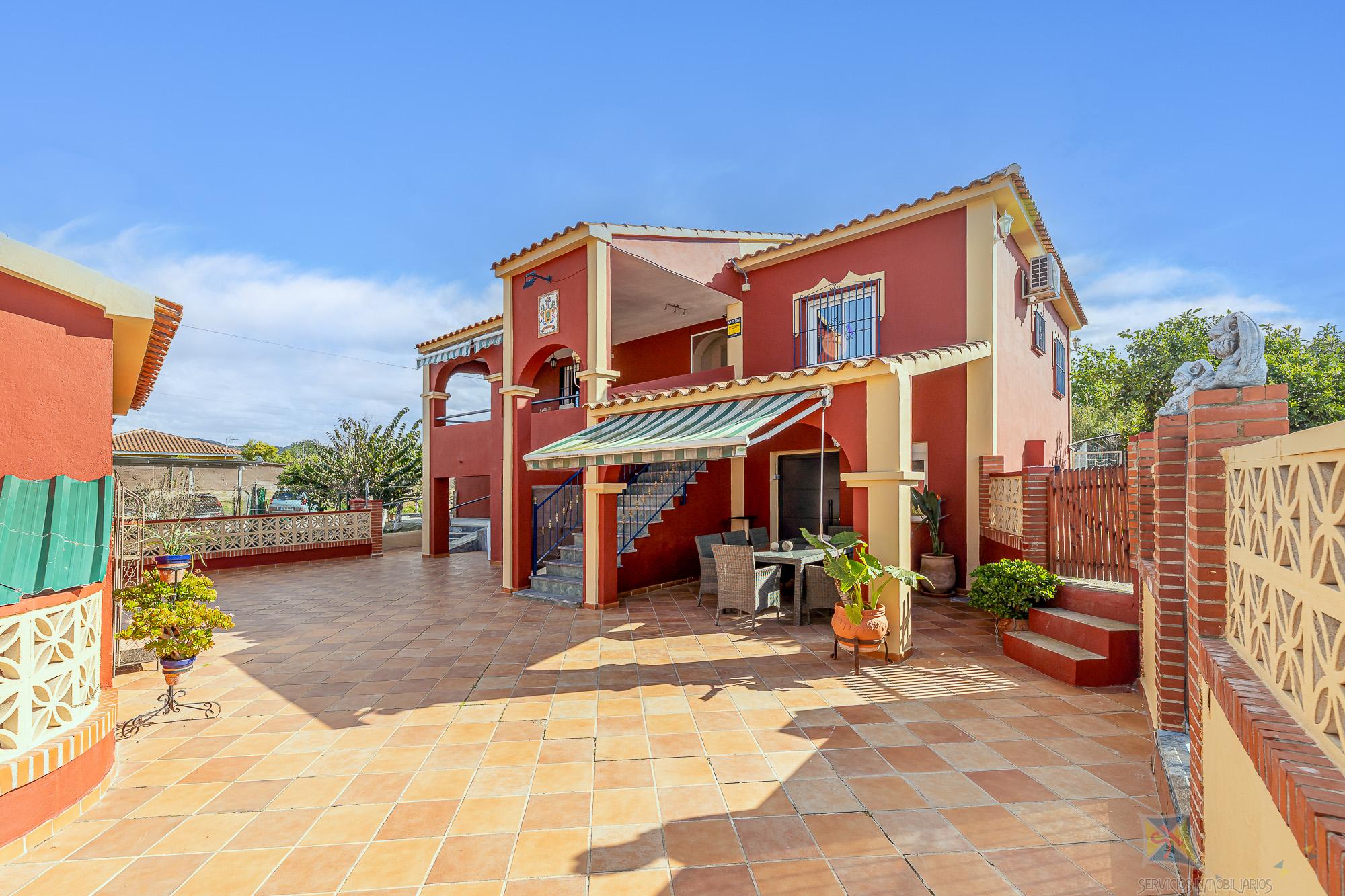 Venta de chalet en Cártama