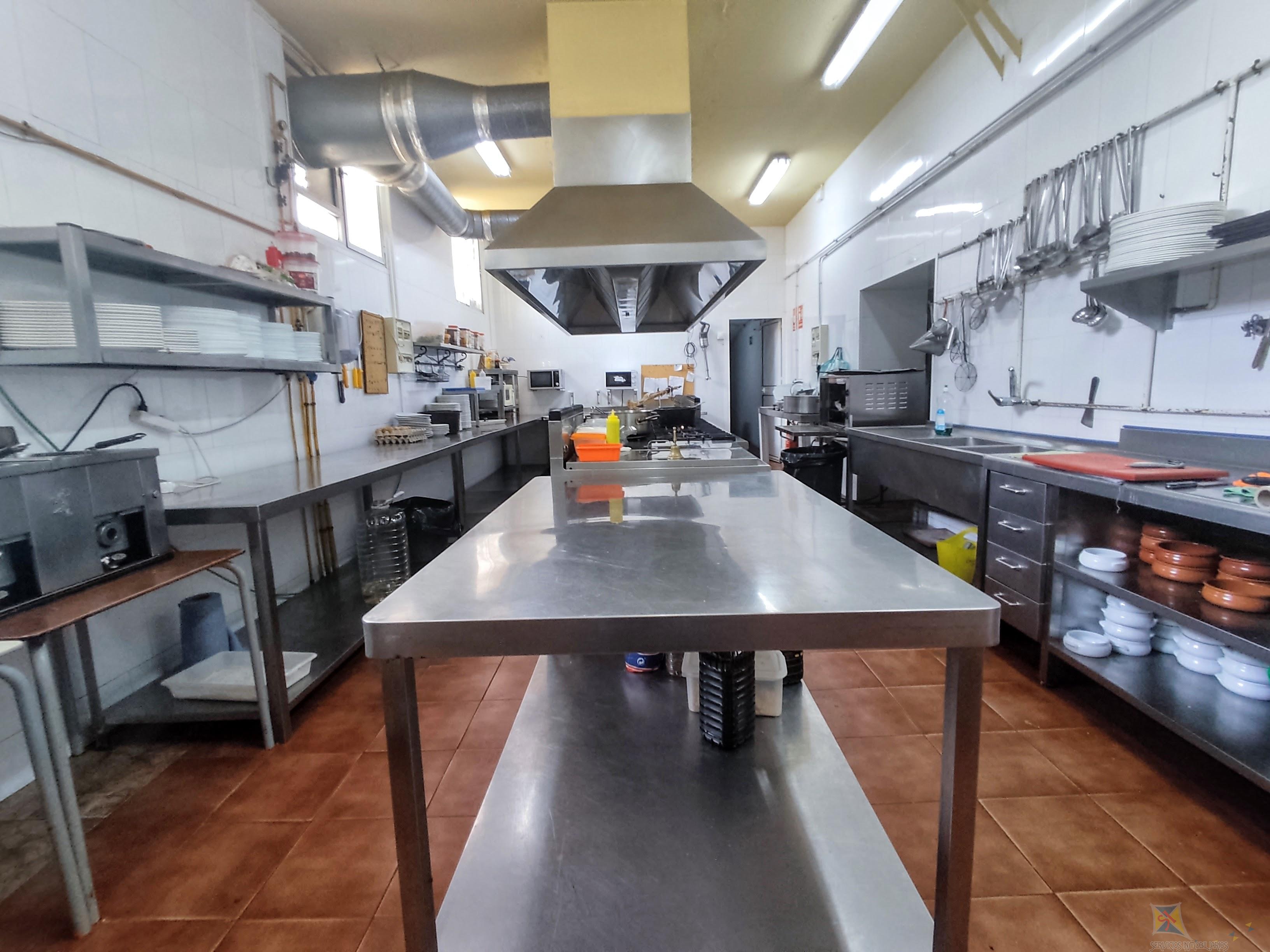 For sale of commercial in Antequera