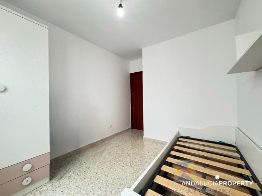 Venta de piso en Calahonda