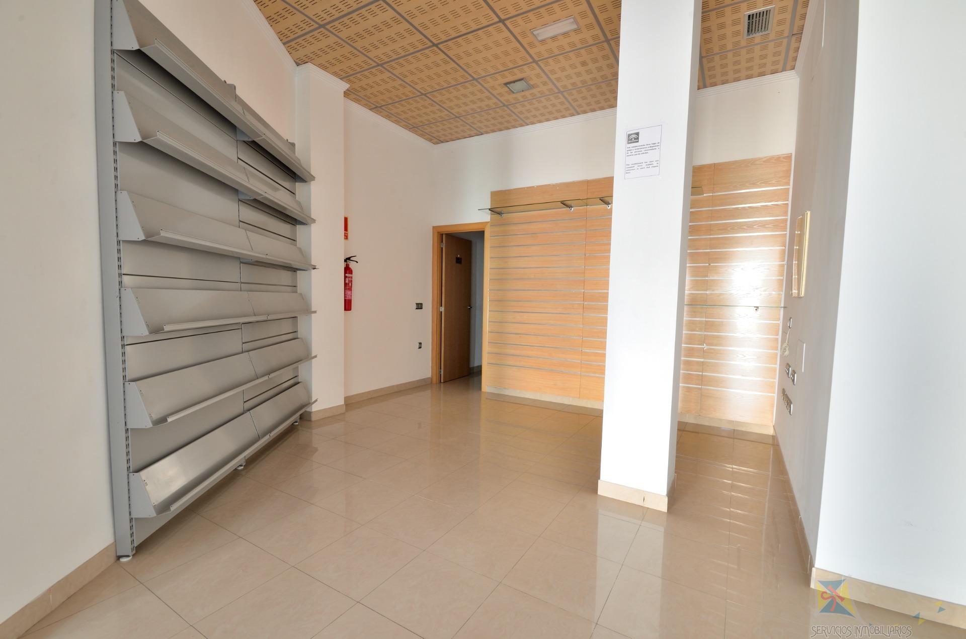 For sale of commercial in Vícar