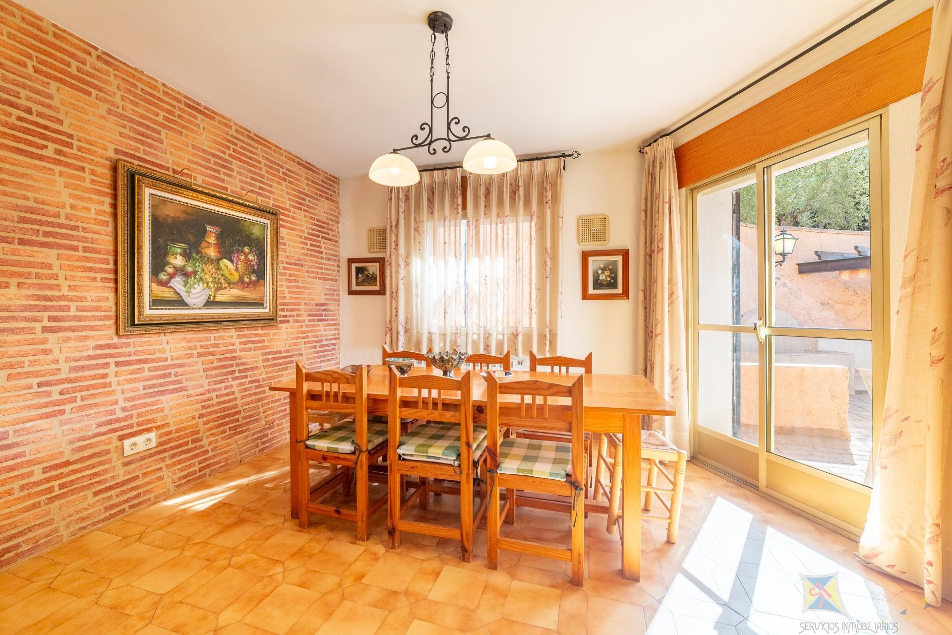For sale of  in Enix