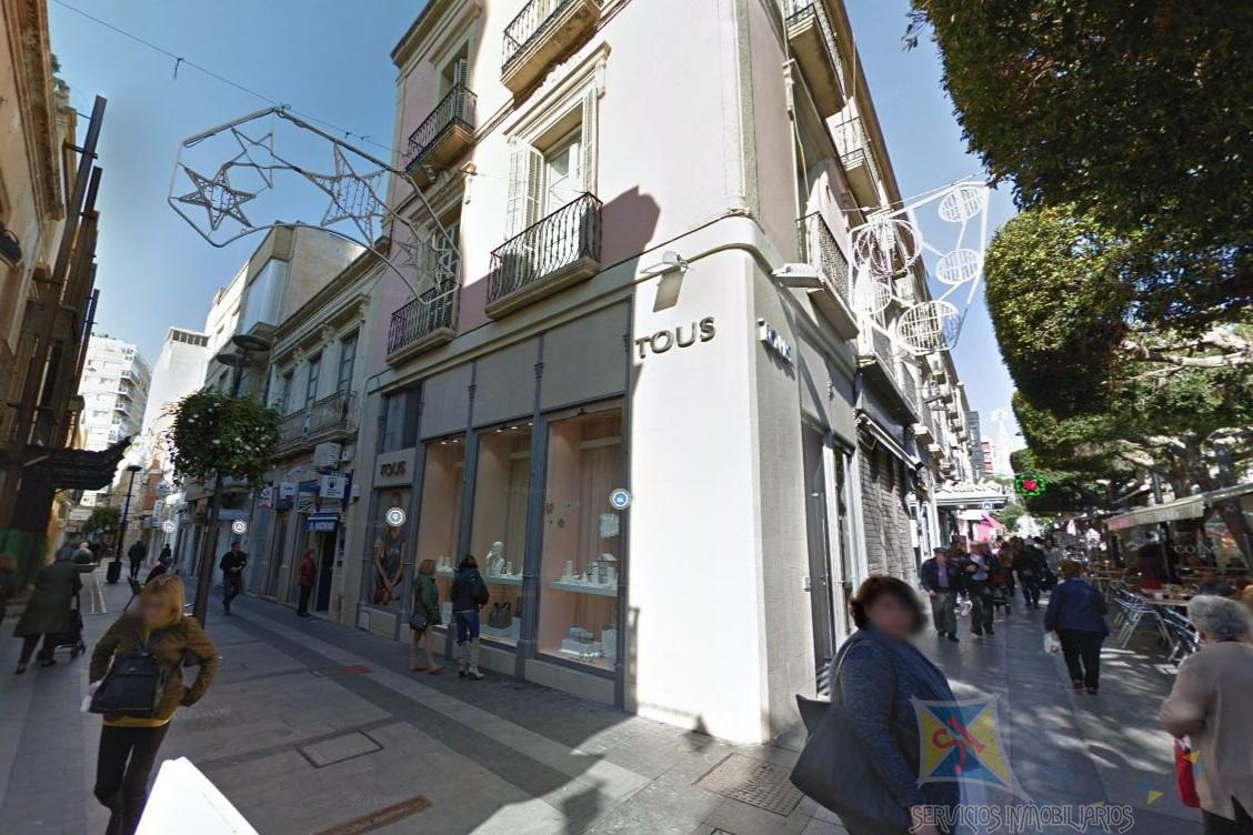 Venta de edificio en Almería