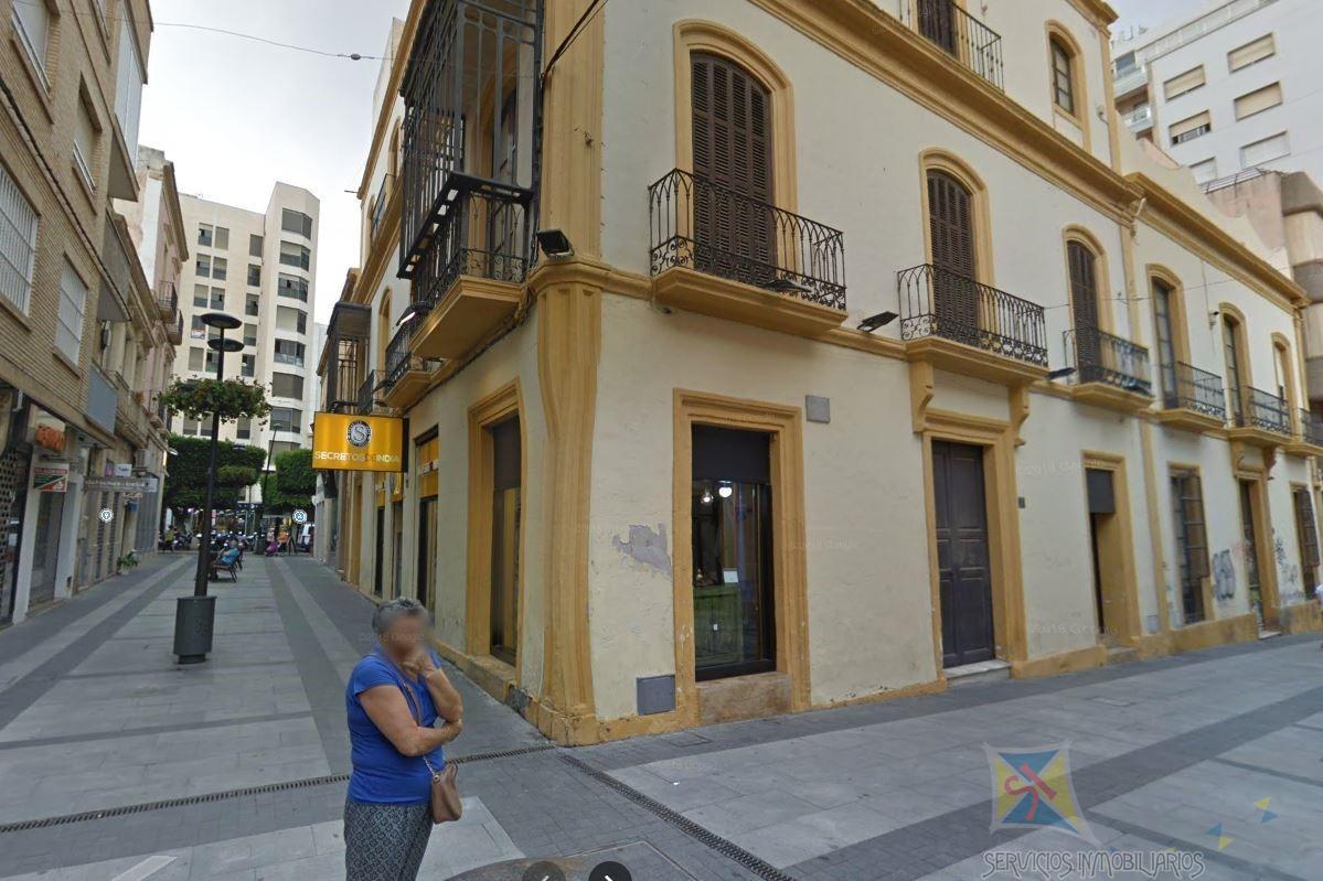 Venta de edificio en Almería