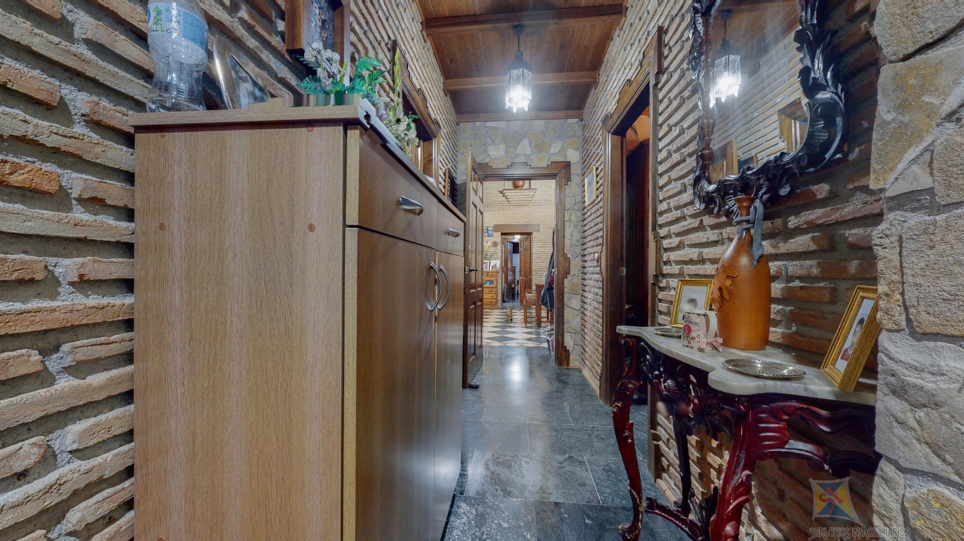 For sale of villa in Antequera
