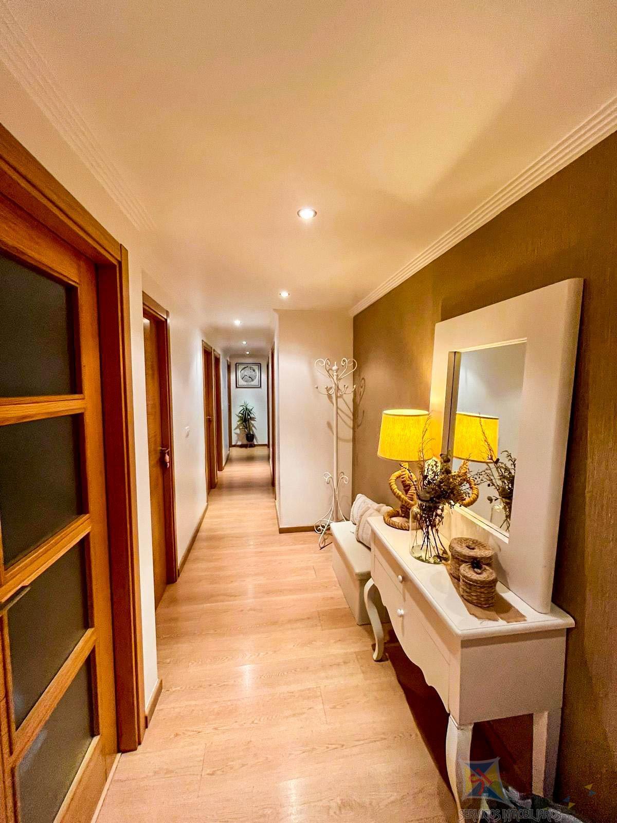For sale of flat in Jaén