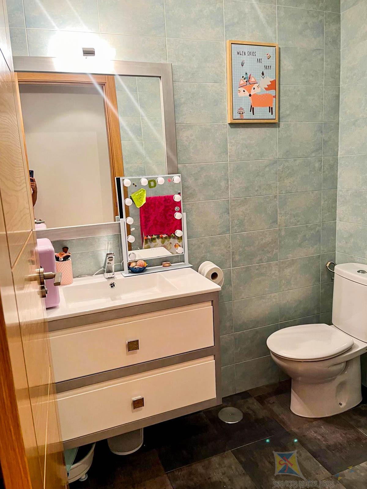For sale of flat in Jaén