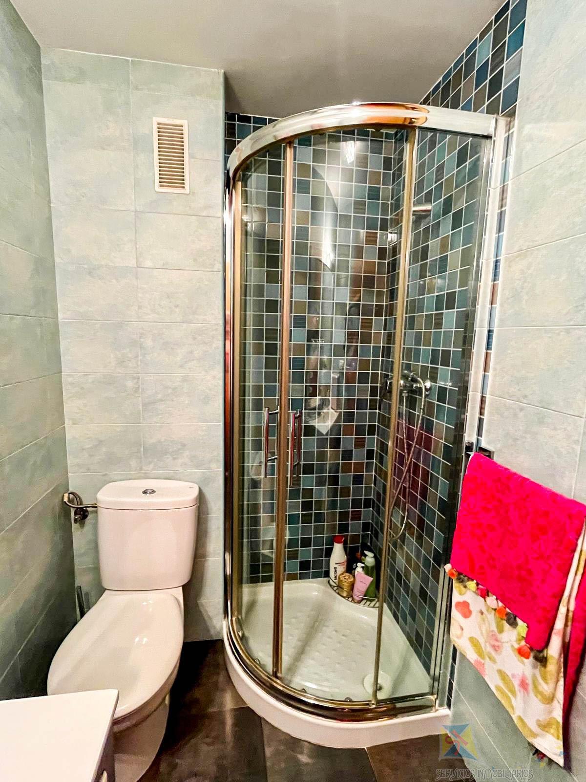 For sale of flat in Jaén