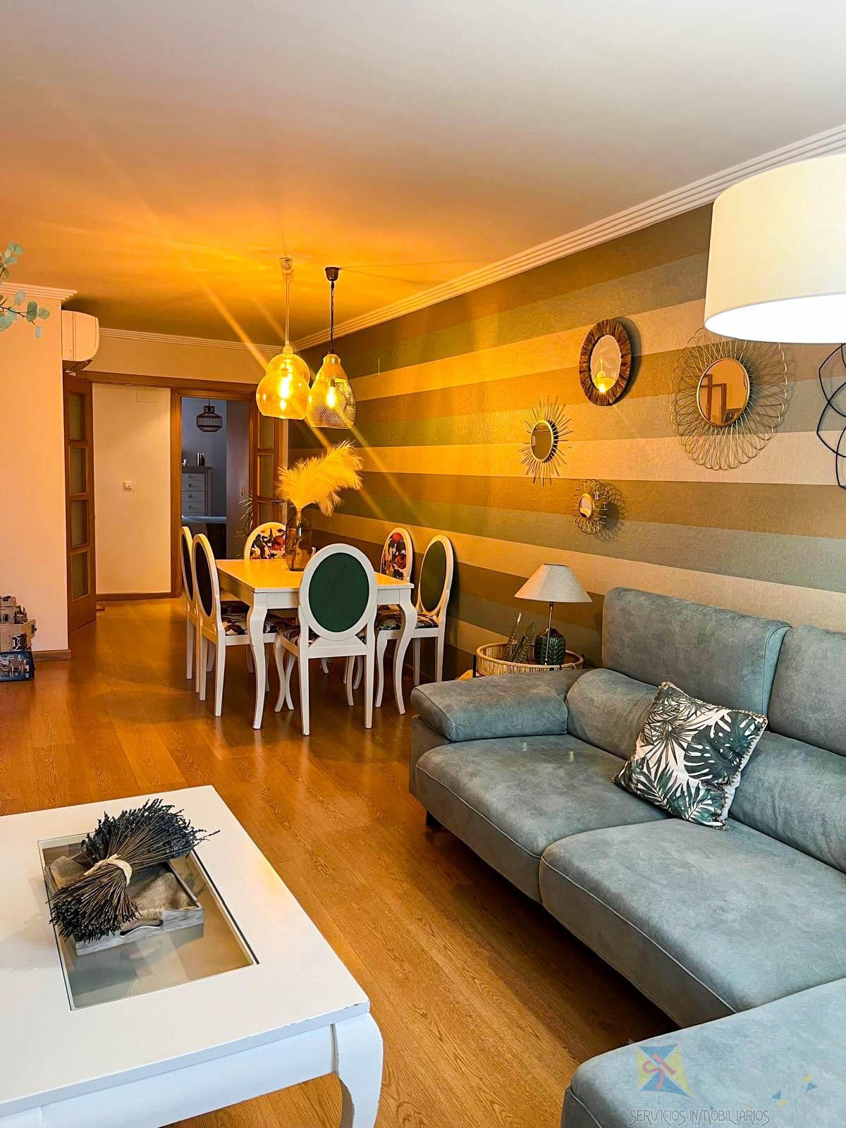 For sale of flat in Jaén