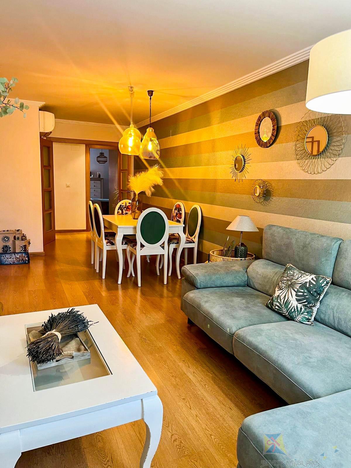 For sale of flat in Jaén